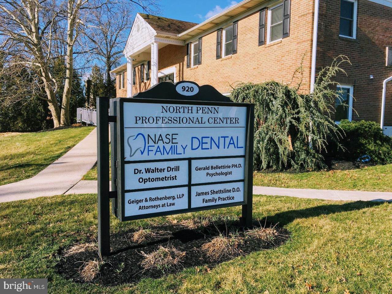 920 Broad Street - Photo 1