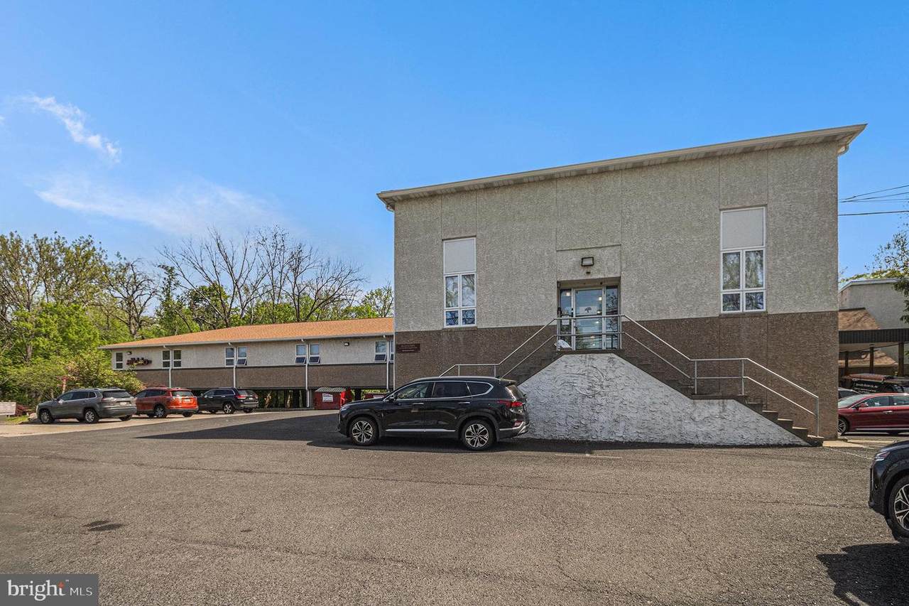 321 Morris Road - Photo 1
