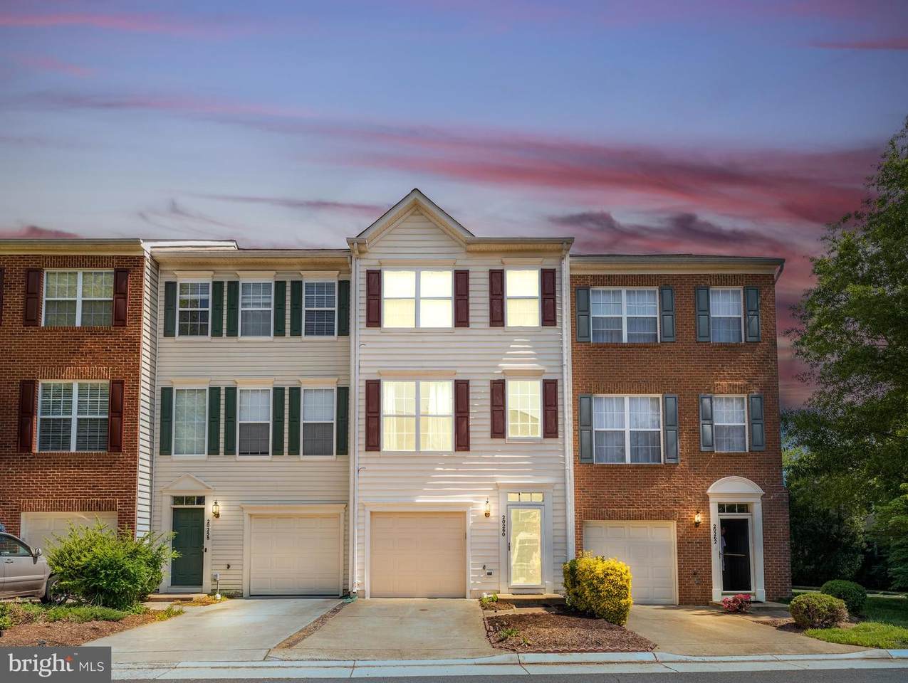 20260 Brookview Square - Photo 1