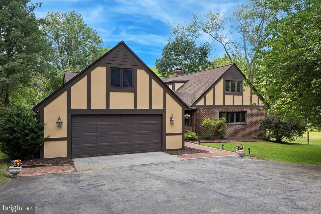 605 Spring Lane - Photo 1