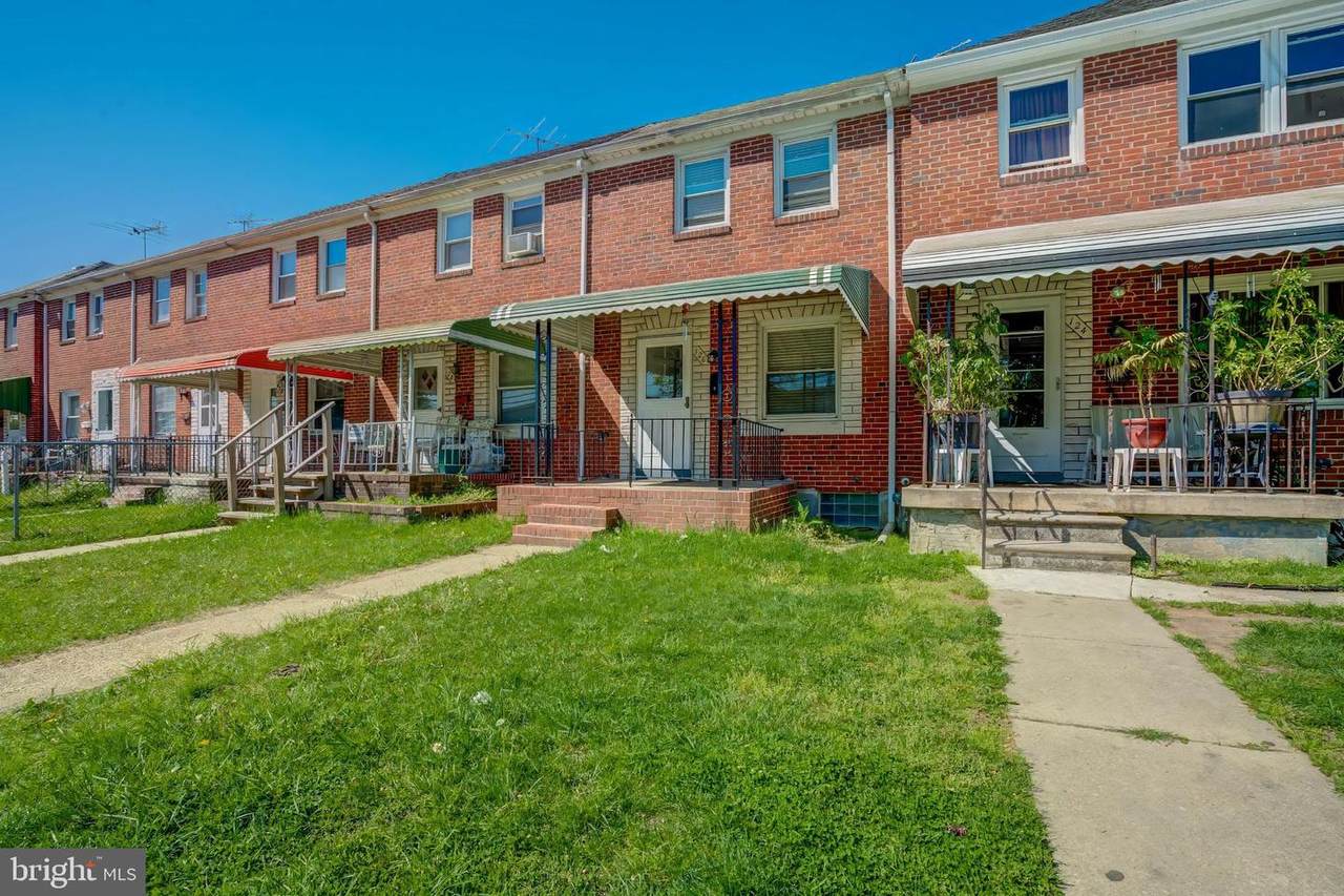 126 Kingston Road - Photo 1