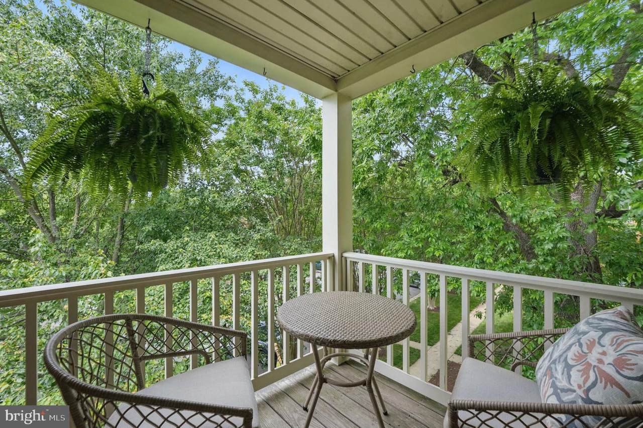6618 Boulevard View - Photo 1
