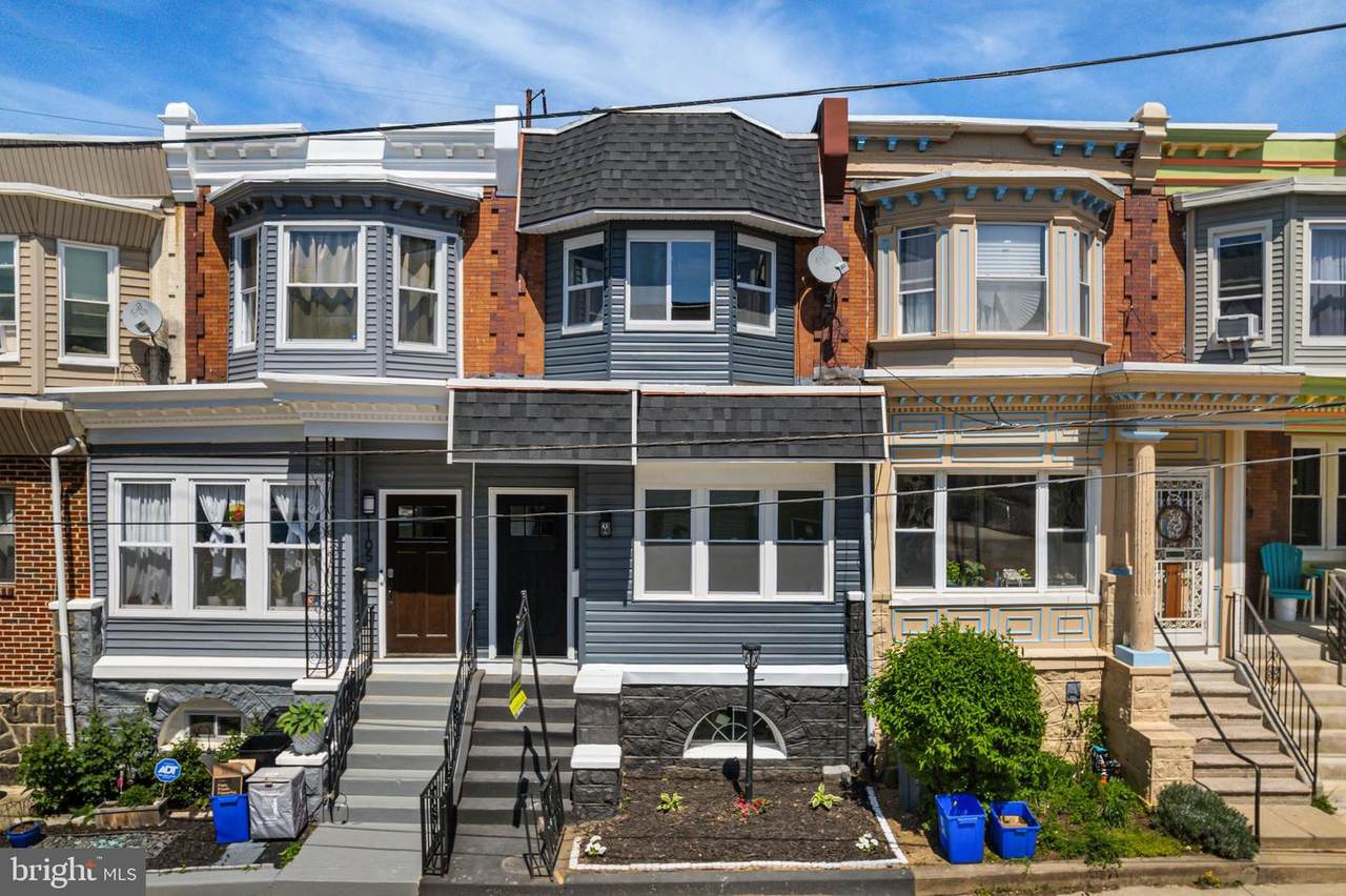 1107 Divinity Street - Photo 1