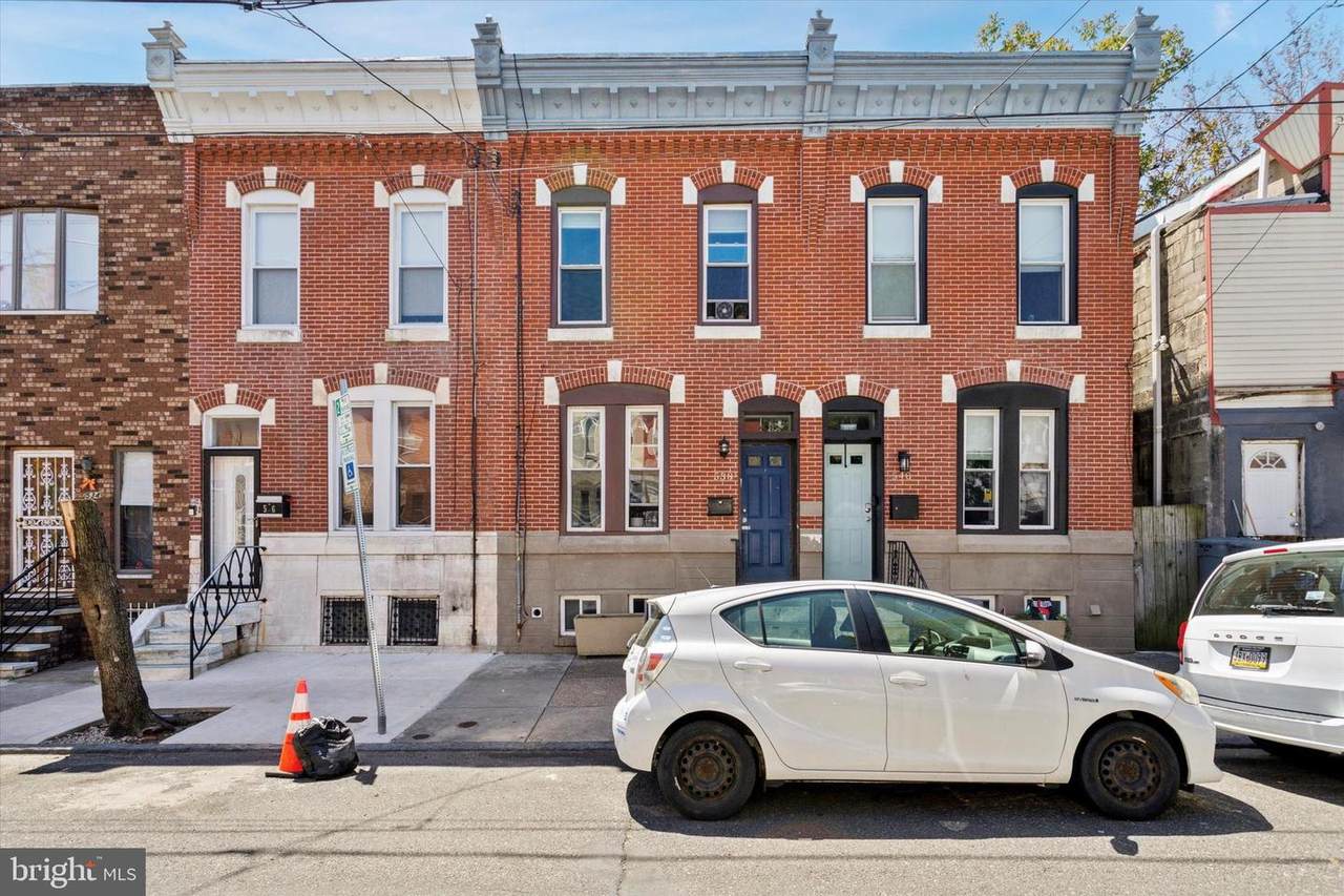 538 Moore Street - Photo 1
