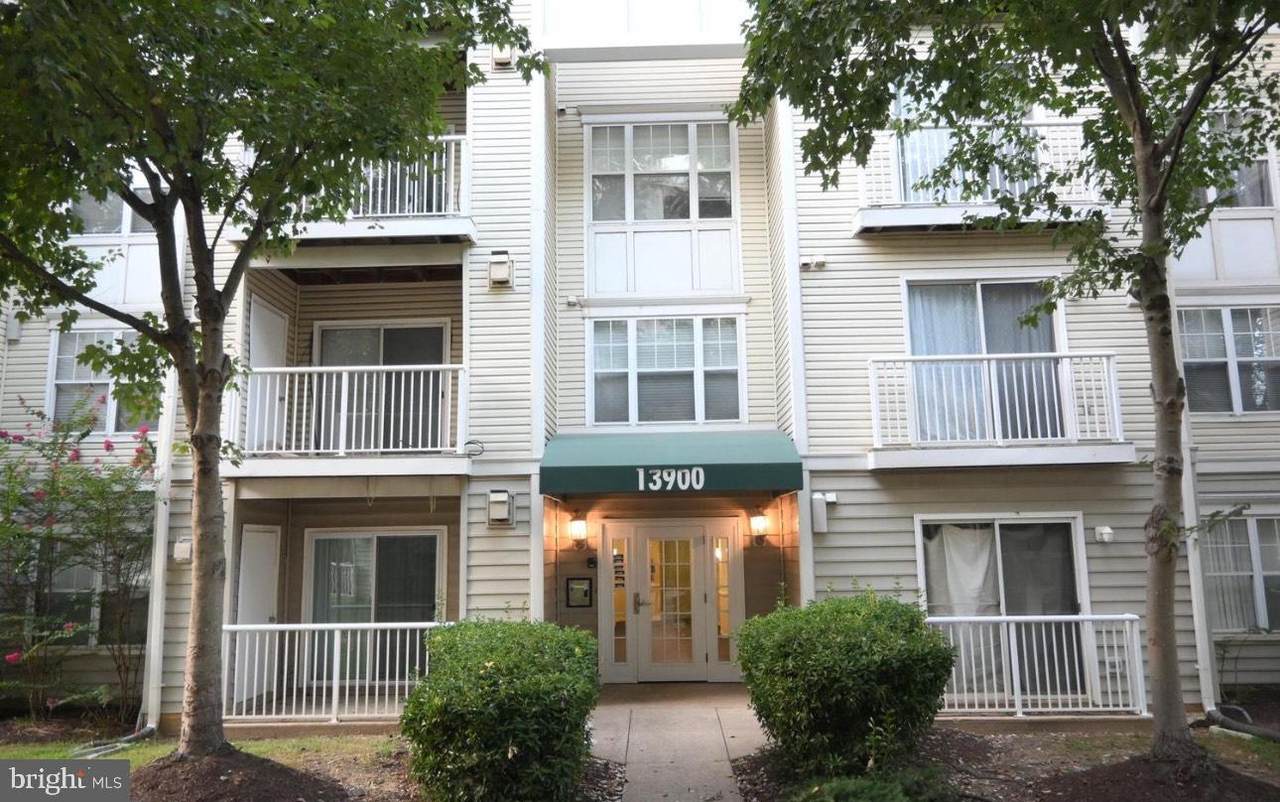 13900 Farnsworth Lane - Photo 1