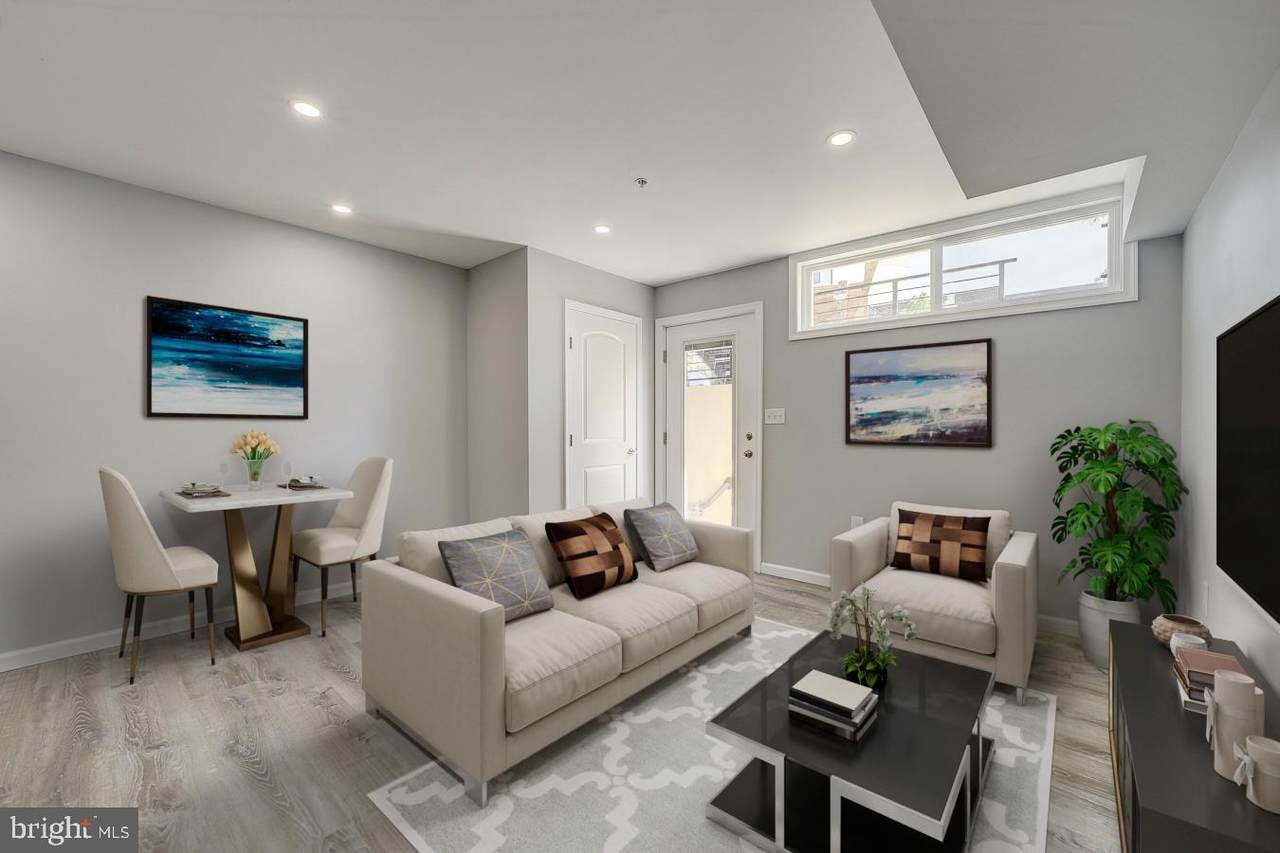 832 19TH Street - Photo 1