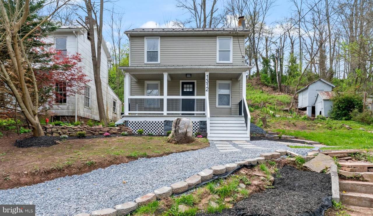 1312 Bruceville Road - Photo 1