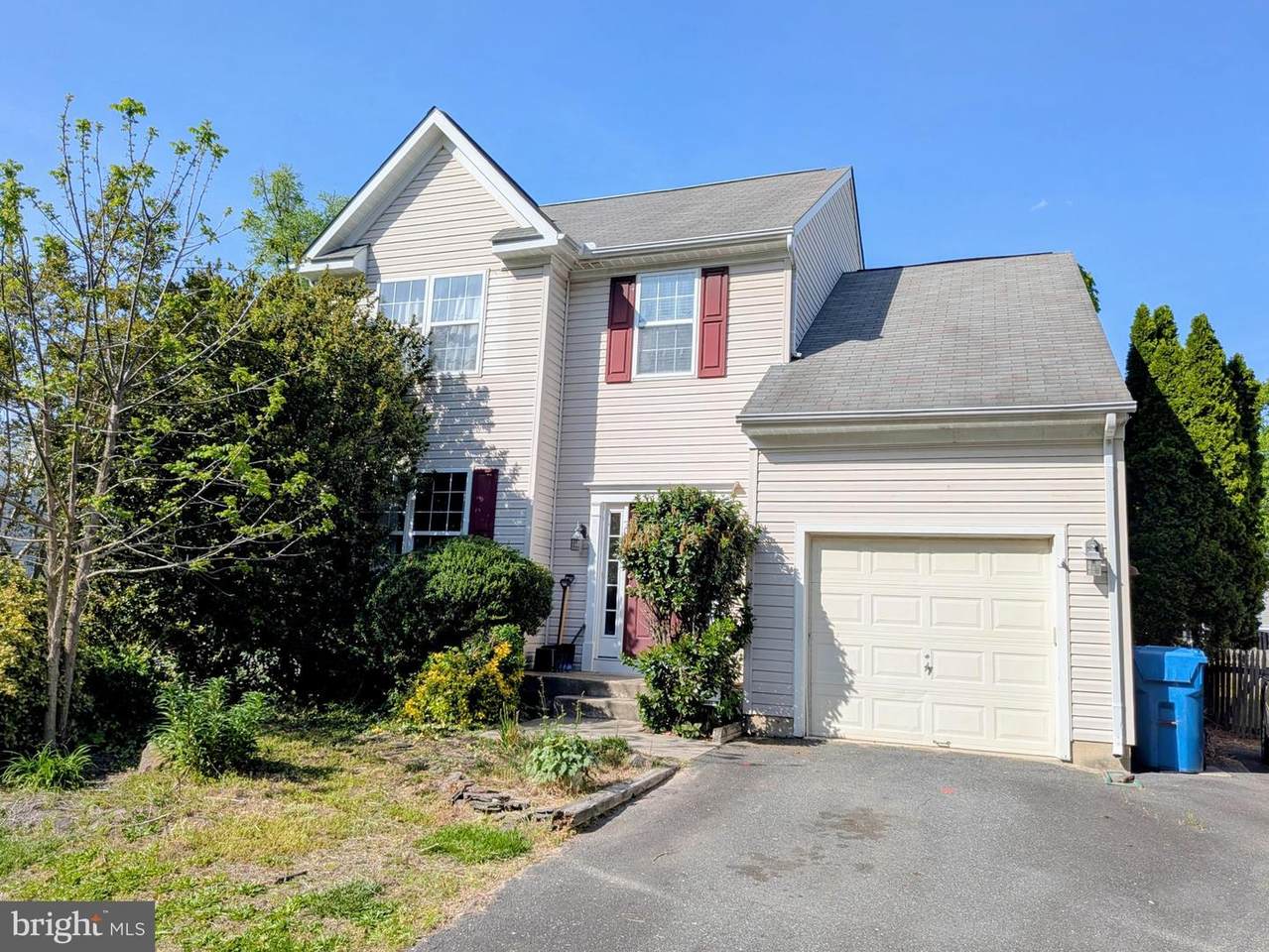 326 Hanna Court - Photo 1