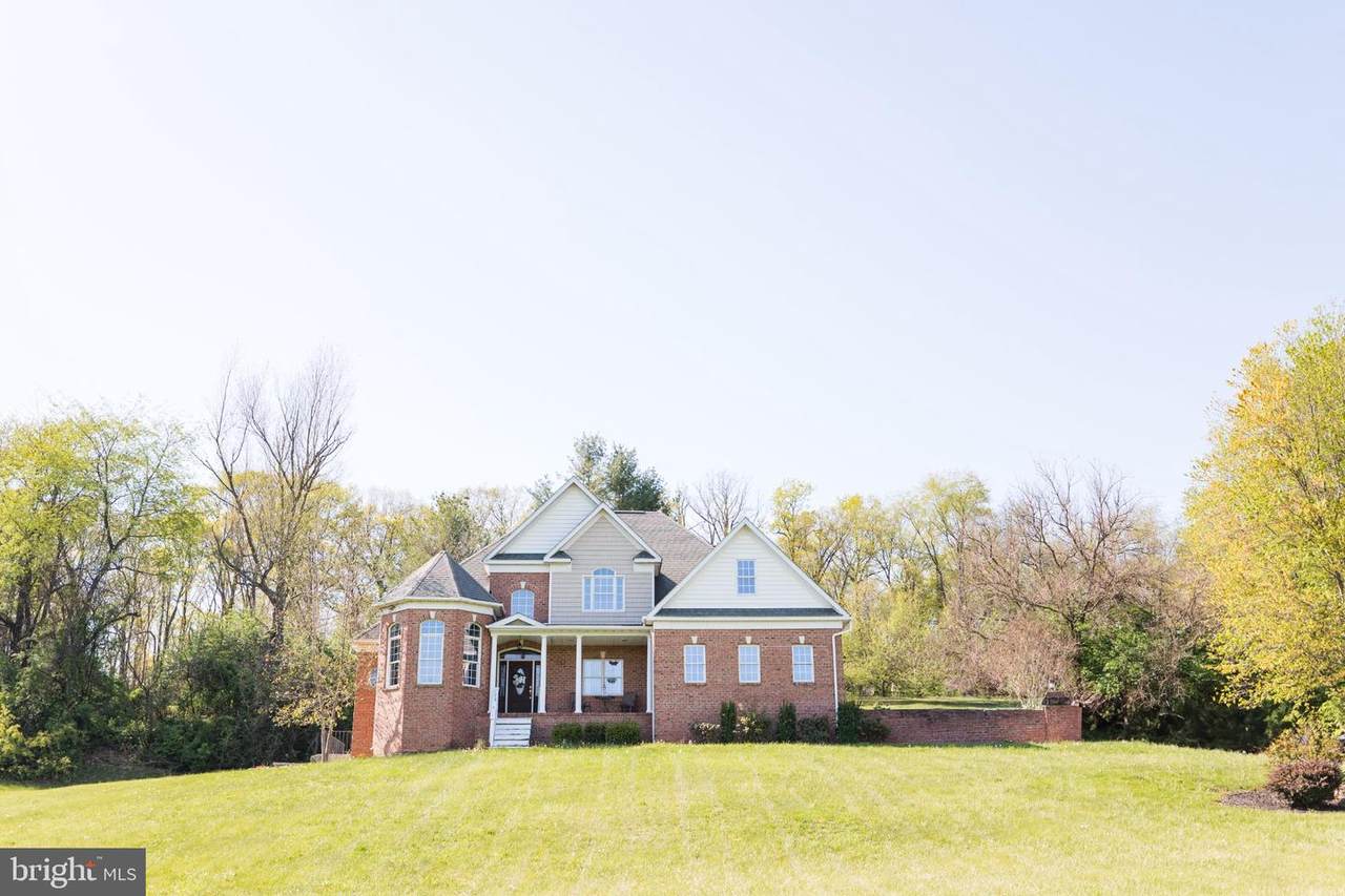 2561 Cedar Ridge Drive - Photo 1