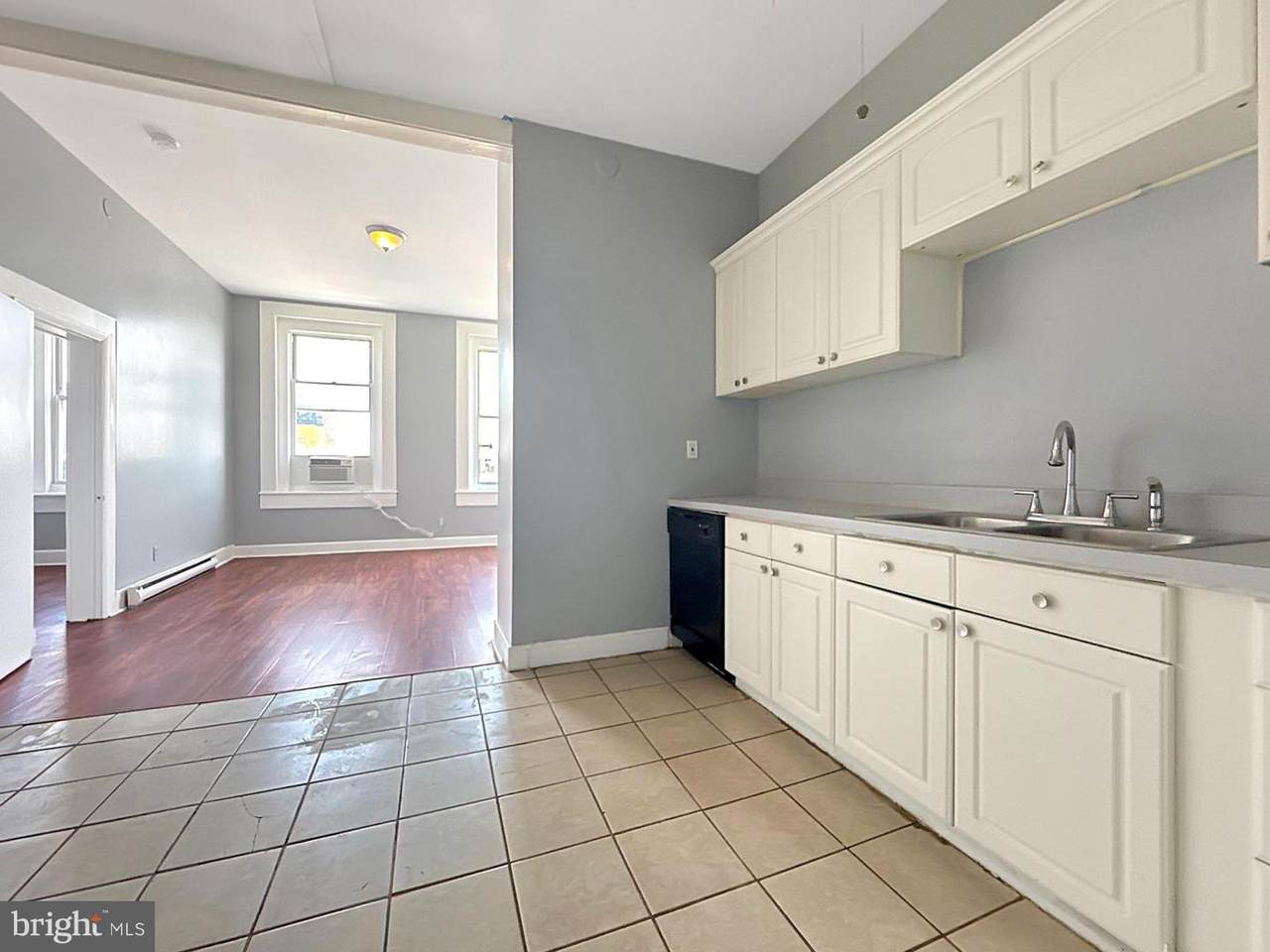 1812 Mcculloh Street - Photo 1