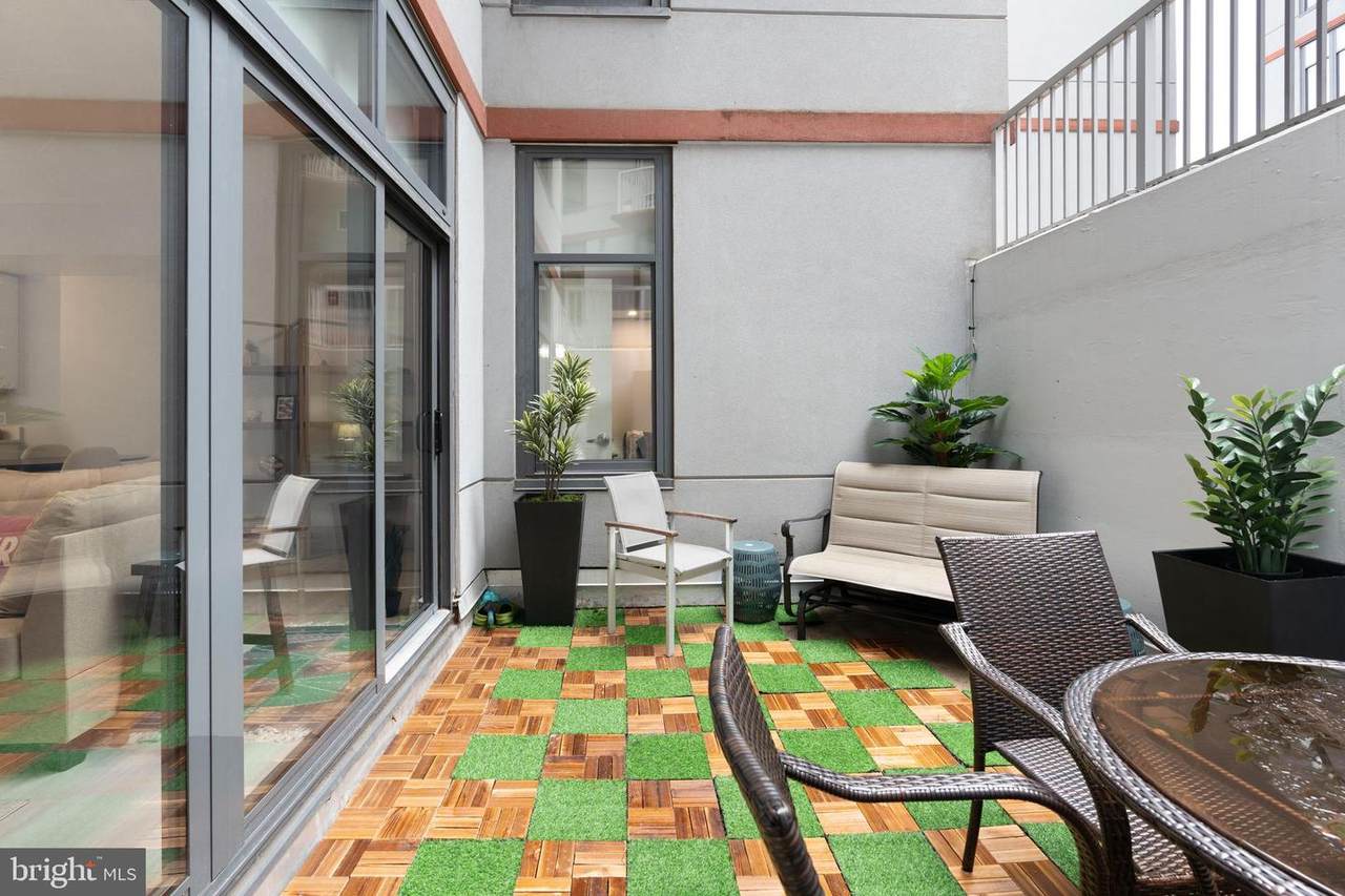 2120 Vermont Avenue - Photo 1