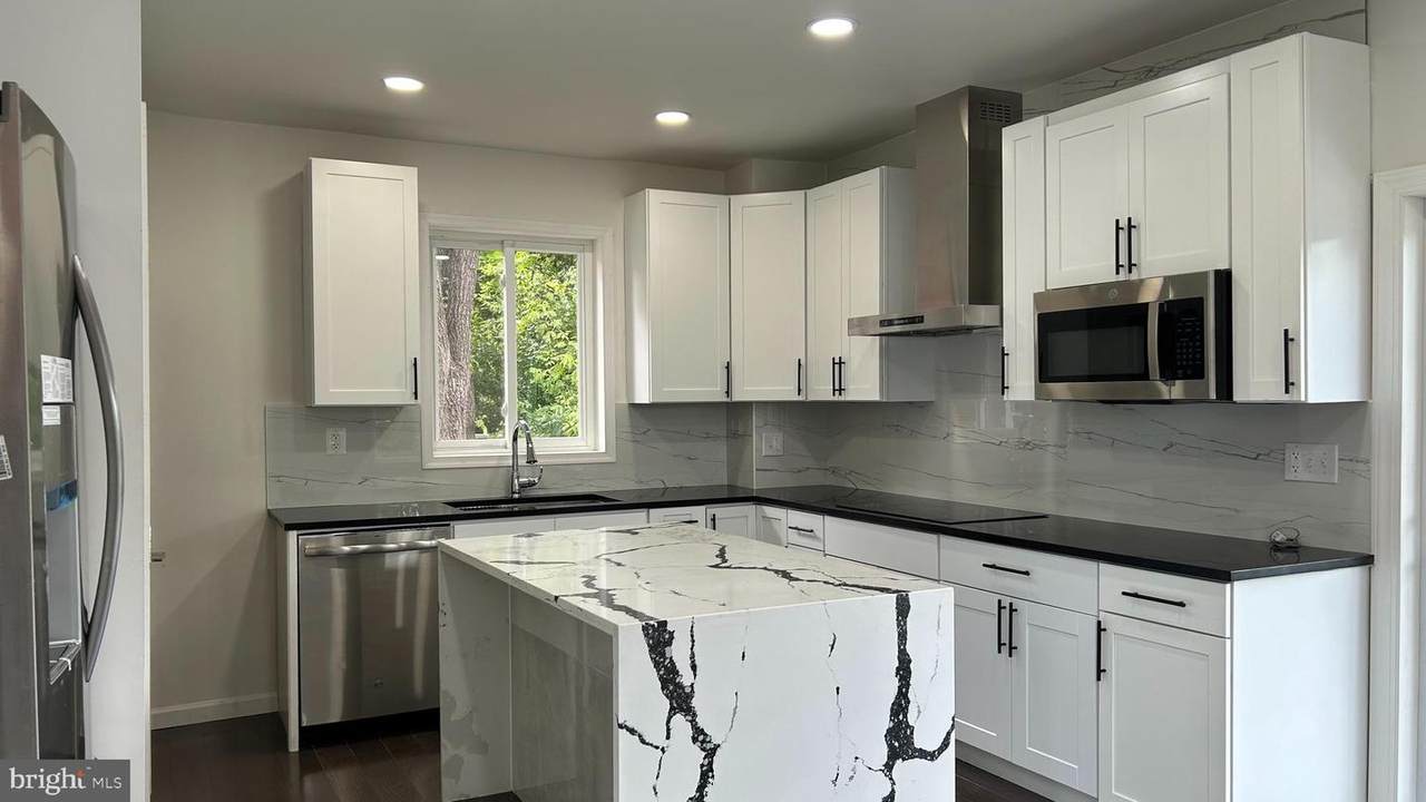 123 Cumberland Street - Photo 1