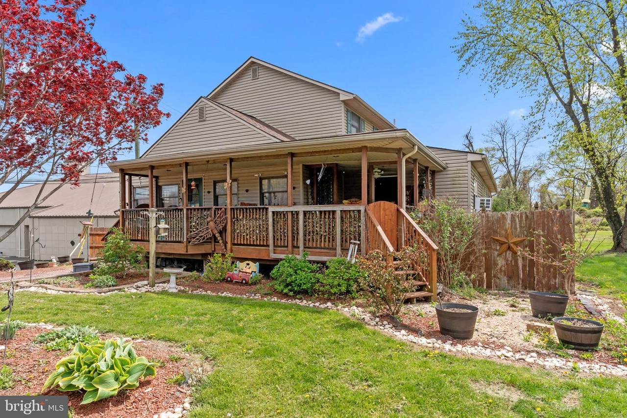 670 Lincoln Highway - Photo 1