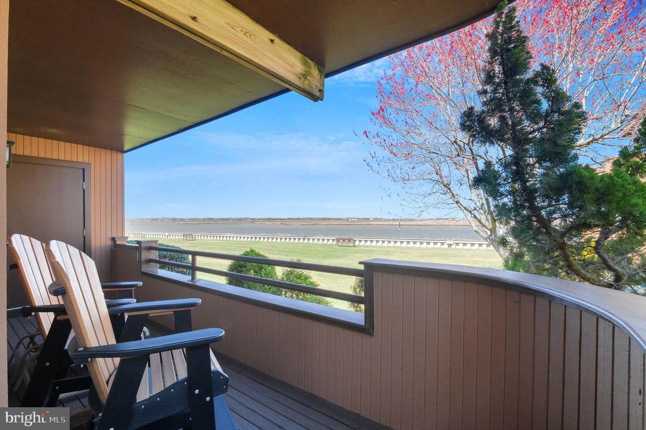 100 Reef Drive - Photo 1