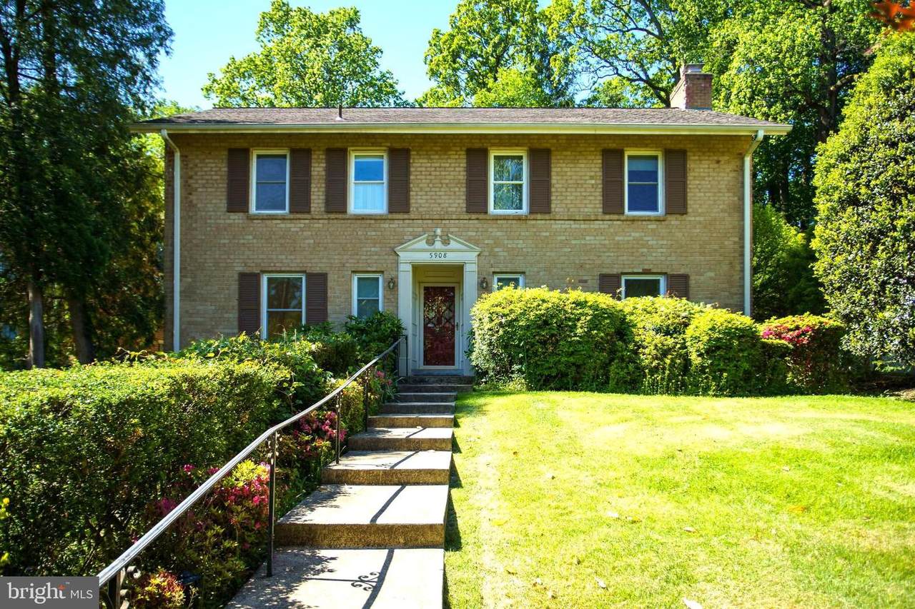 5908 Walhonding Road - Photo 1
