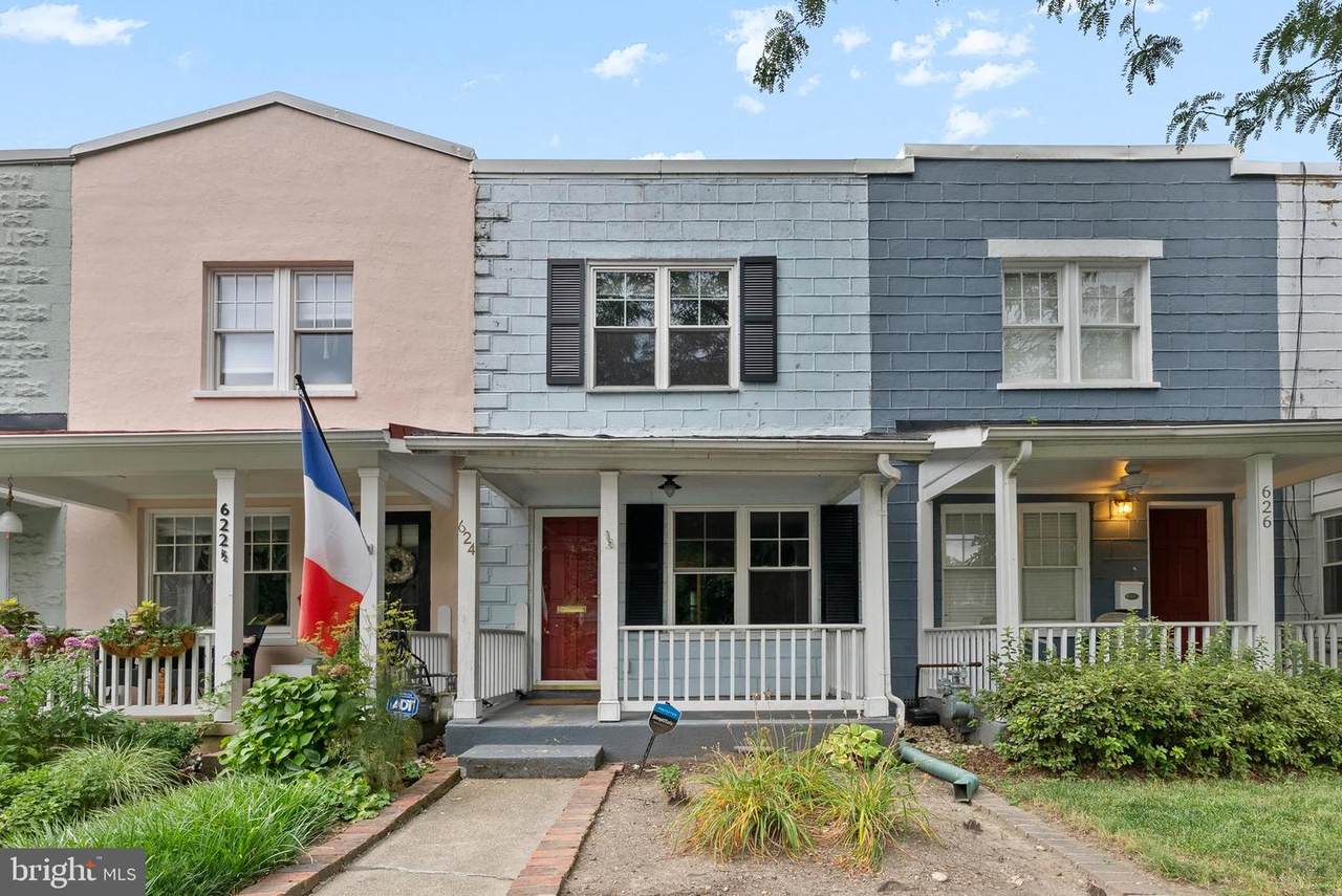 624 Alfred Street - Photo 1