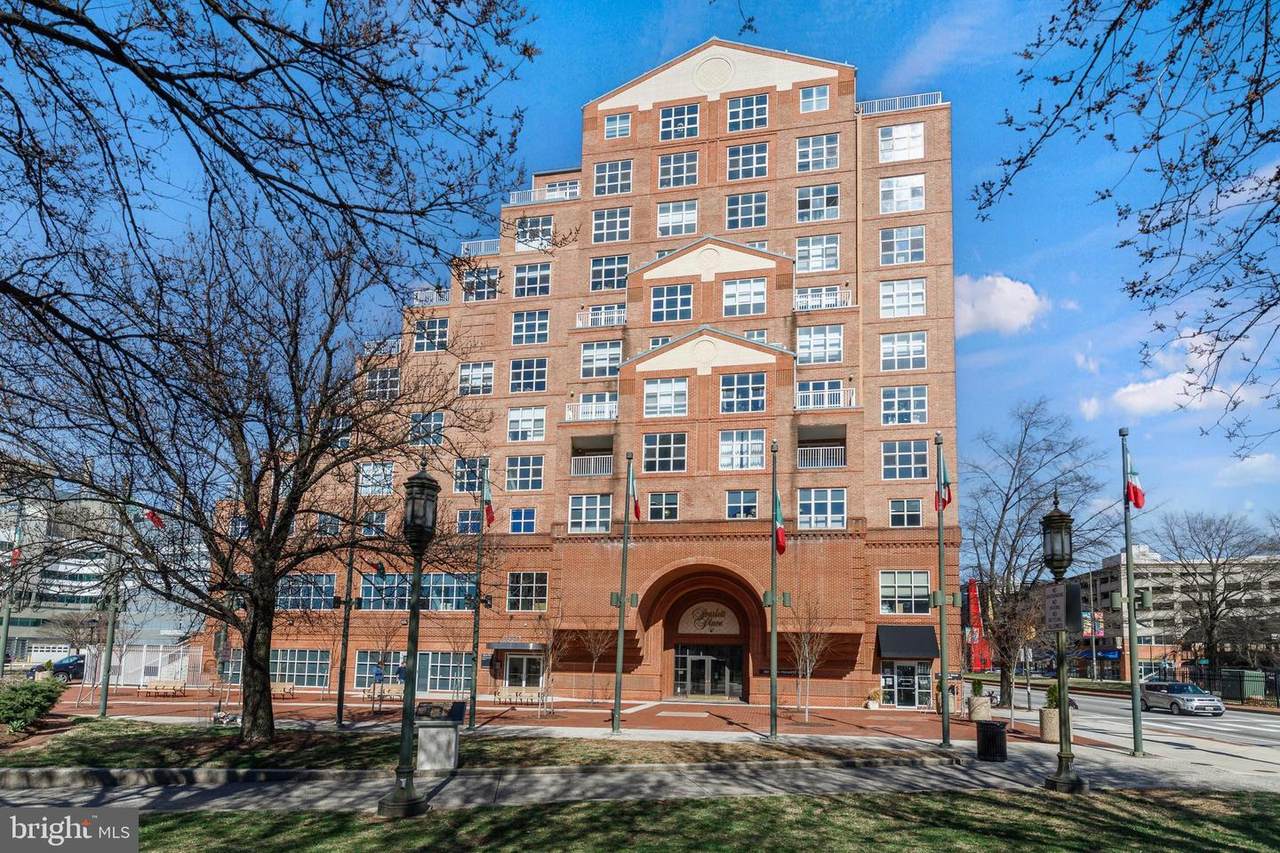 250 President Street - Photo 1