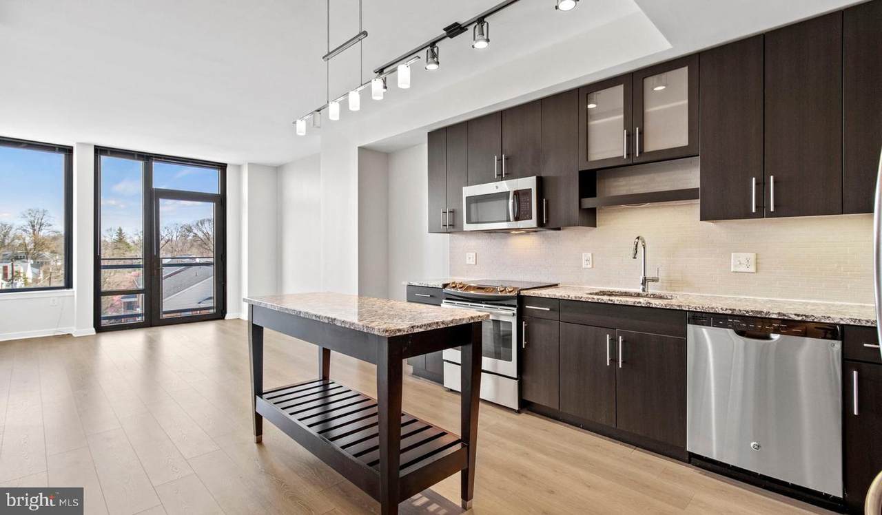 8300 Wisconsin Avenue - Photo 1