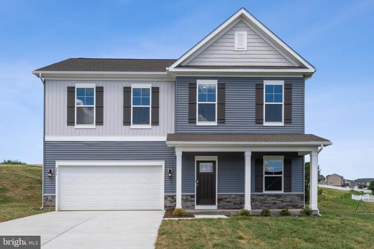 42 Seabiscuit Court - Photo 1