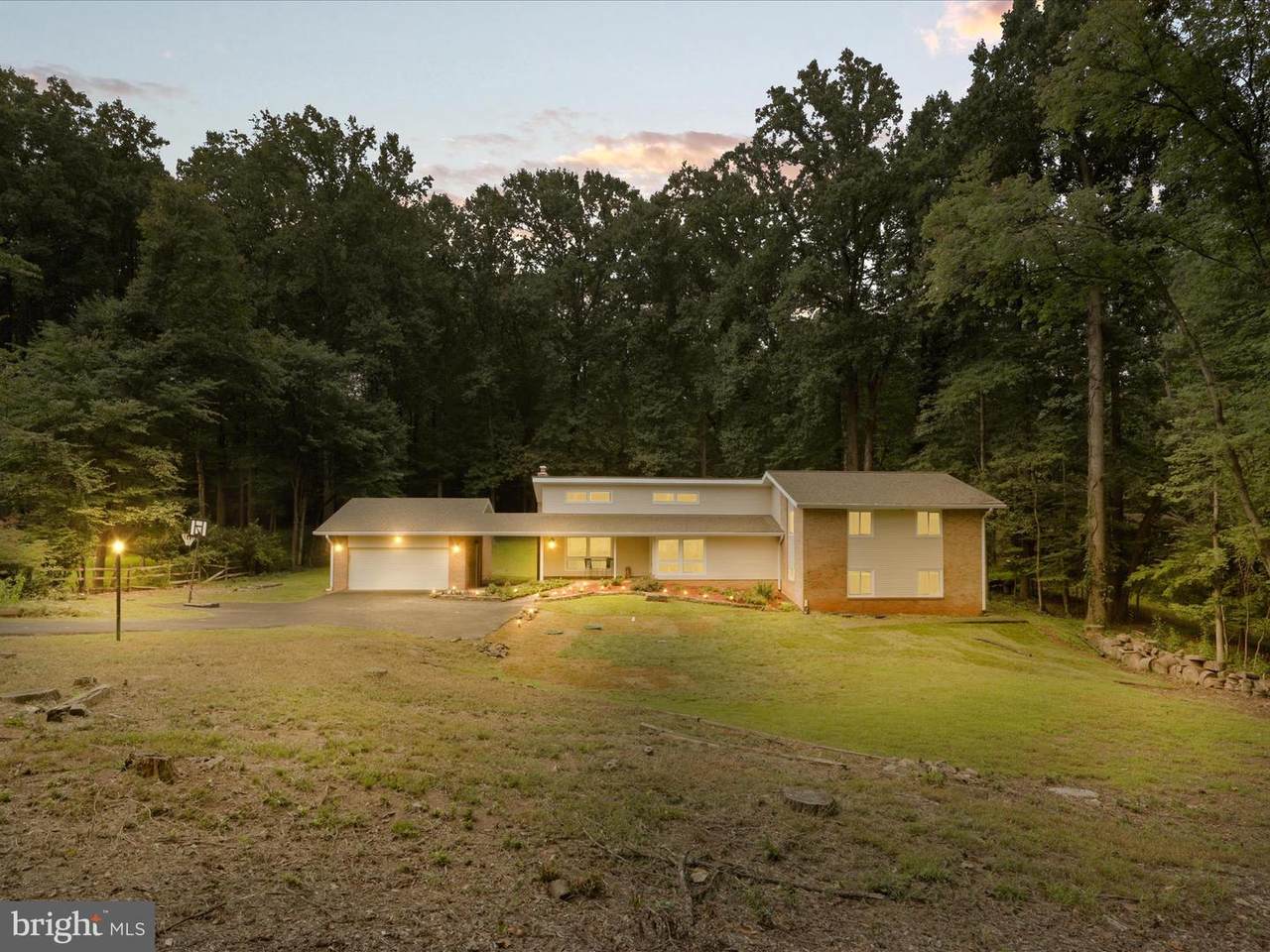 11709 Vale Road - Photo 1