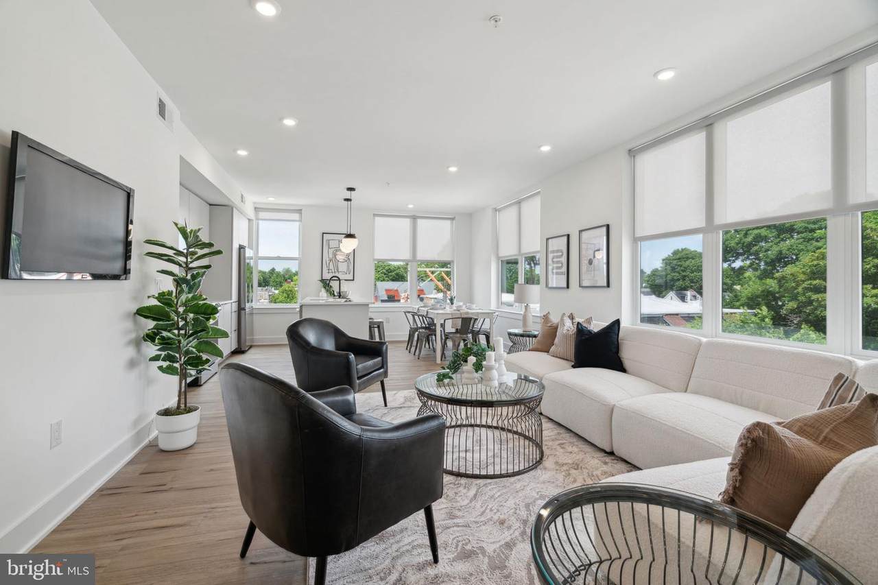 139 Chelten Avenue - Photo 1
