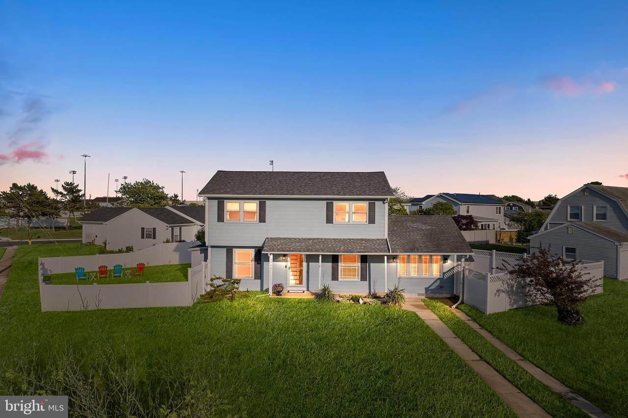 4400 Harbor Beach Boulevard - Photo 1