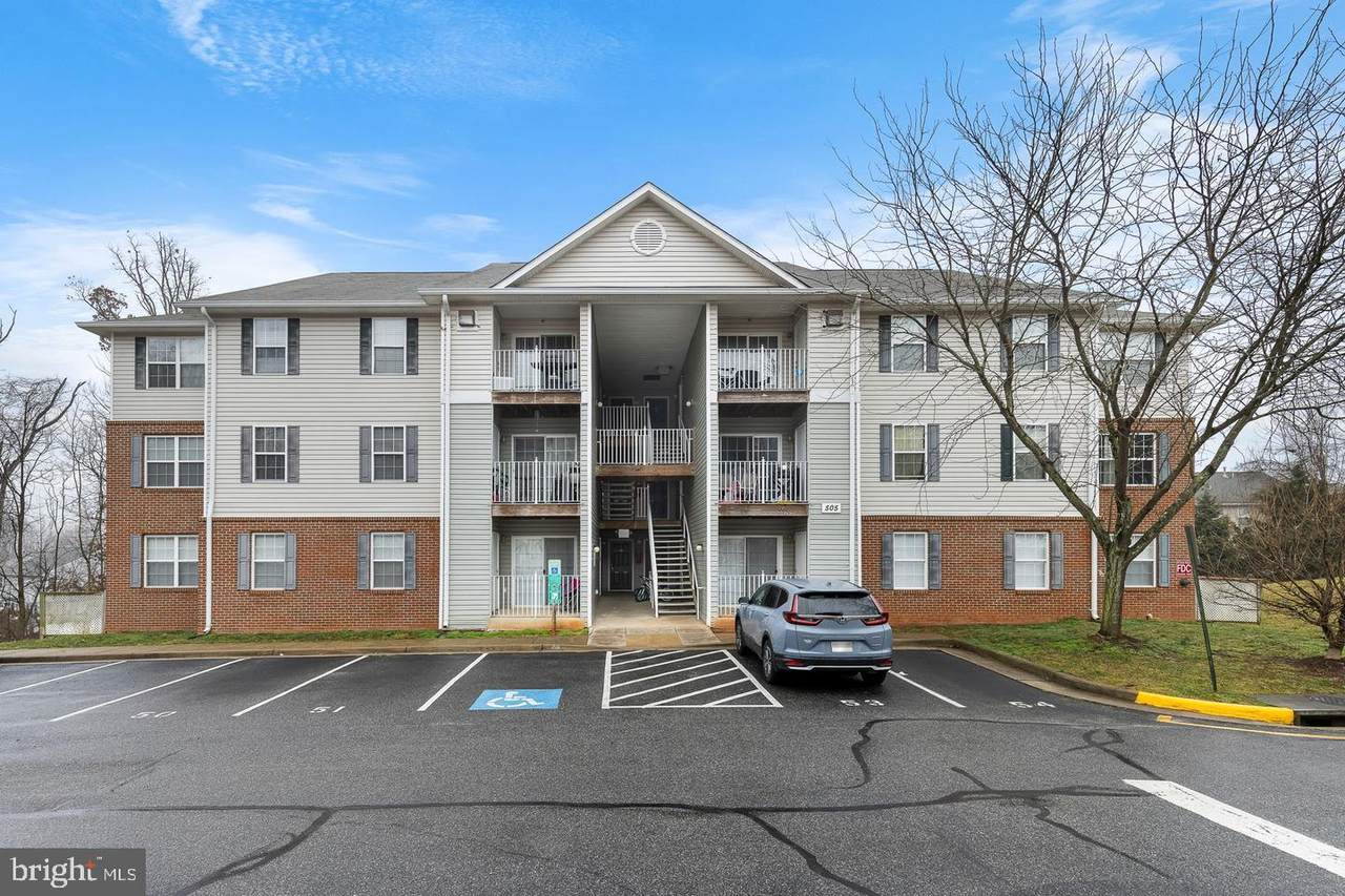 505 Garrison Woods Drive - Photo 1