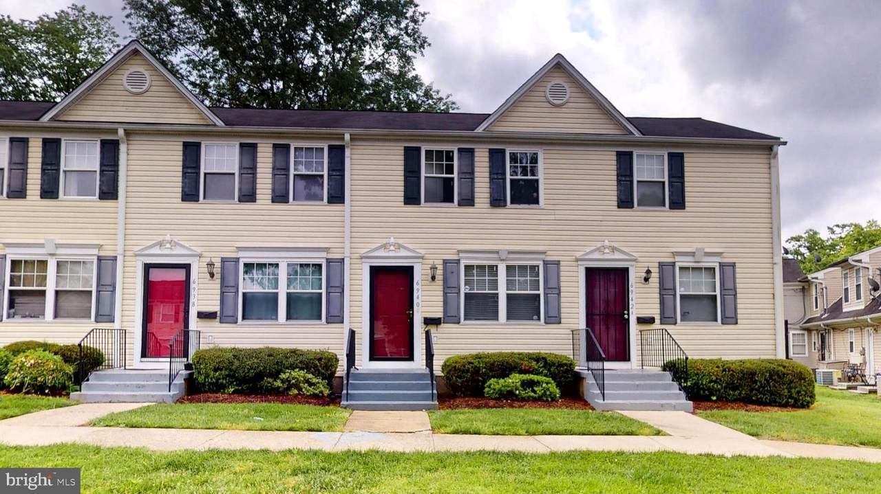 6940 Hawthorne Street - Photo 1