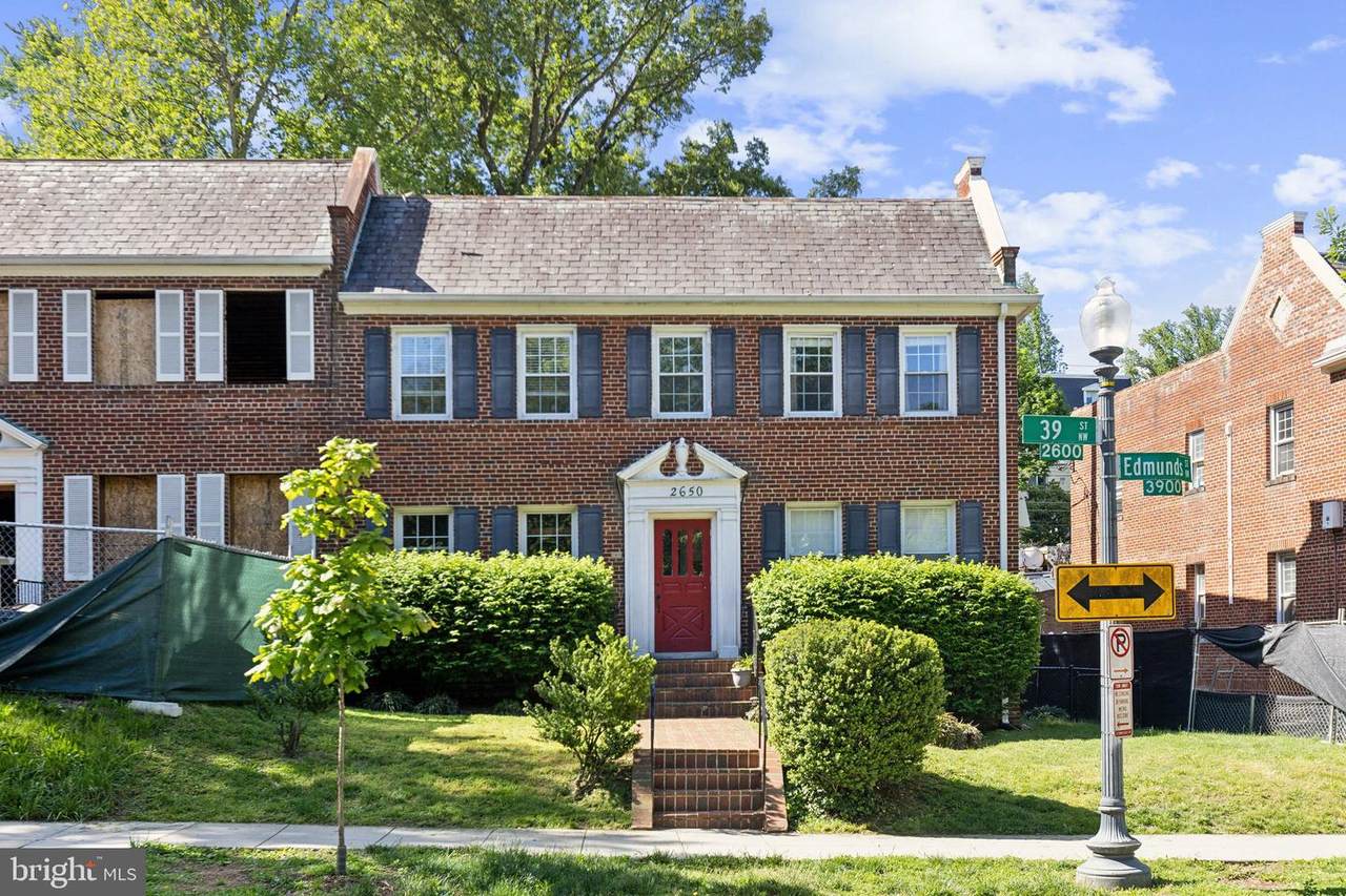 2650 39TH Street - Photo 1