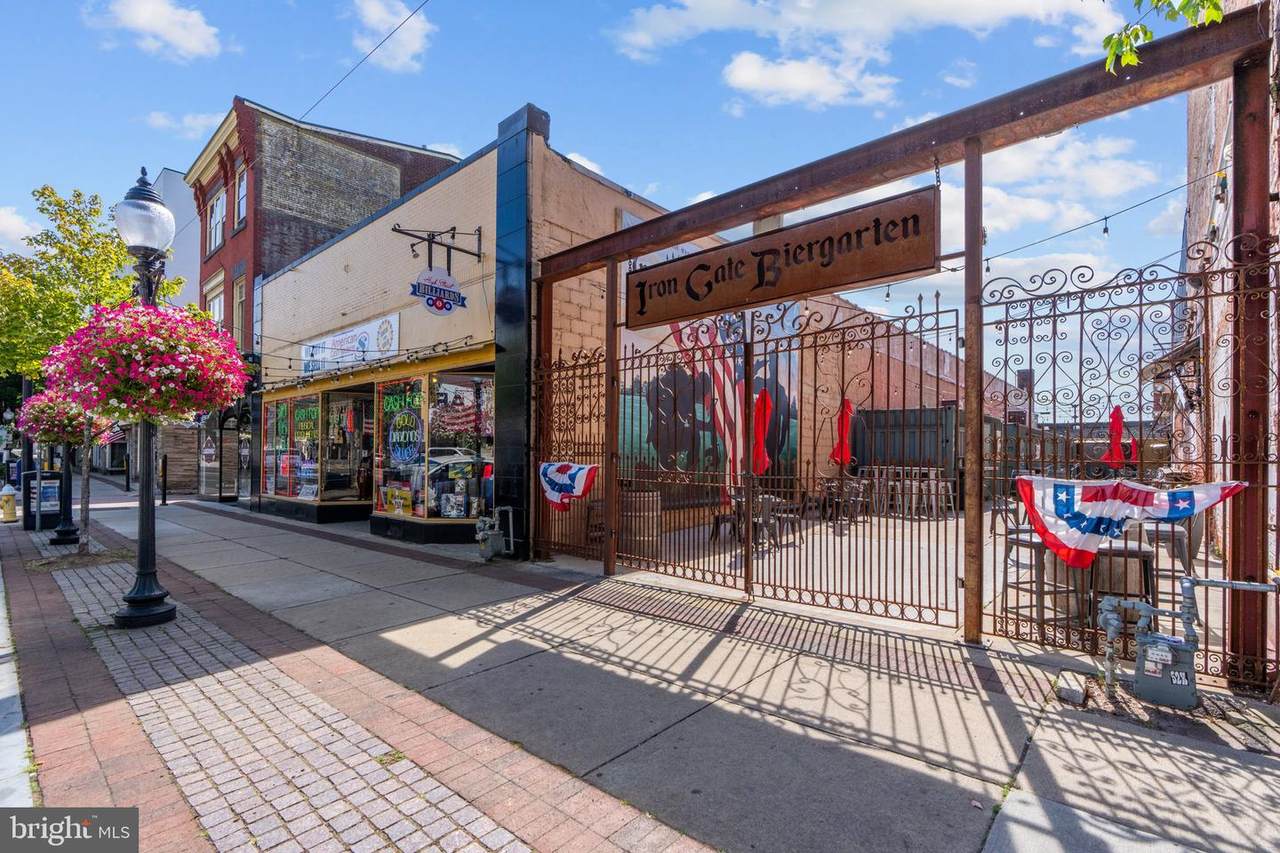 232 High Street - Photo 1