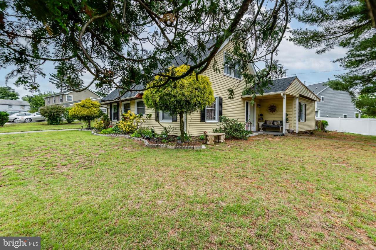 70 Buckingham Drive - Photo 1