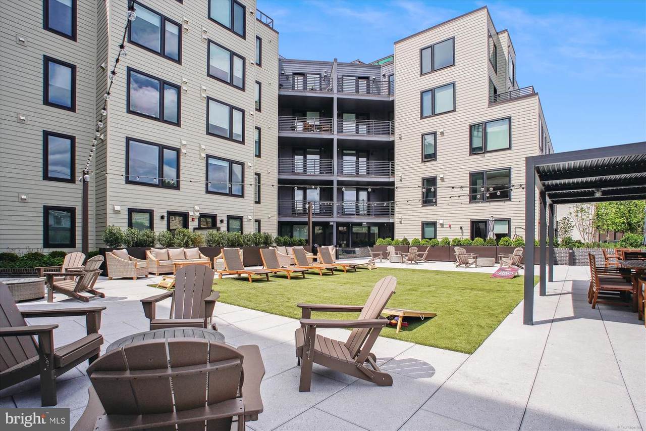 701 Henry Street - Photo 1