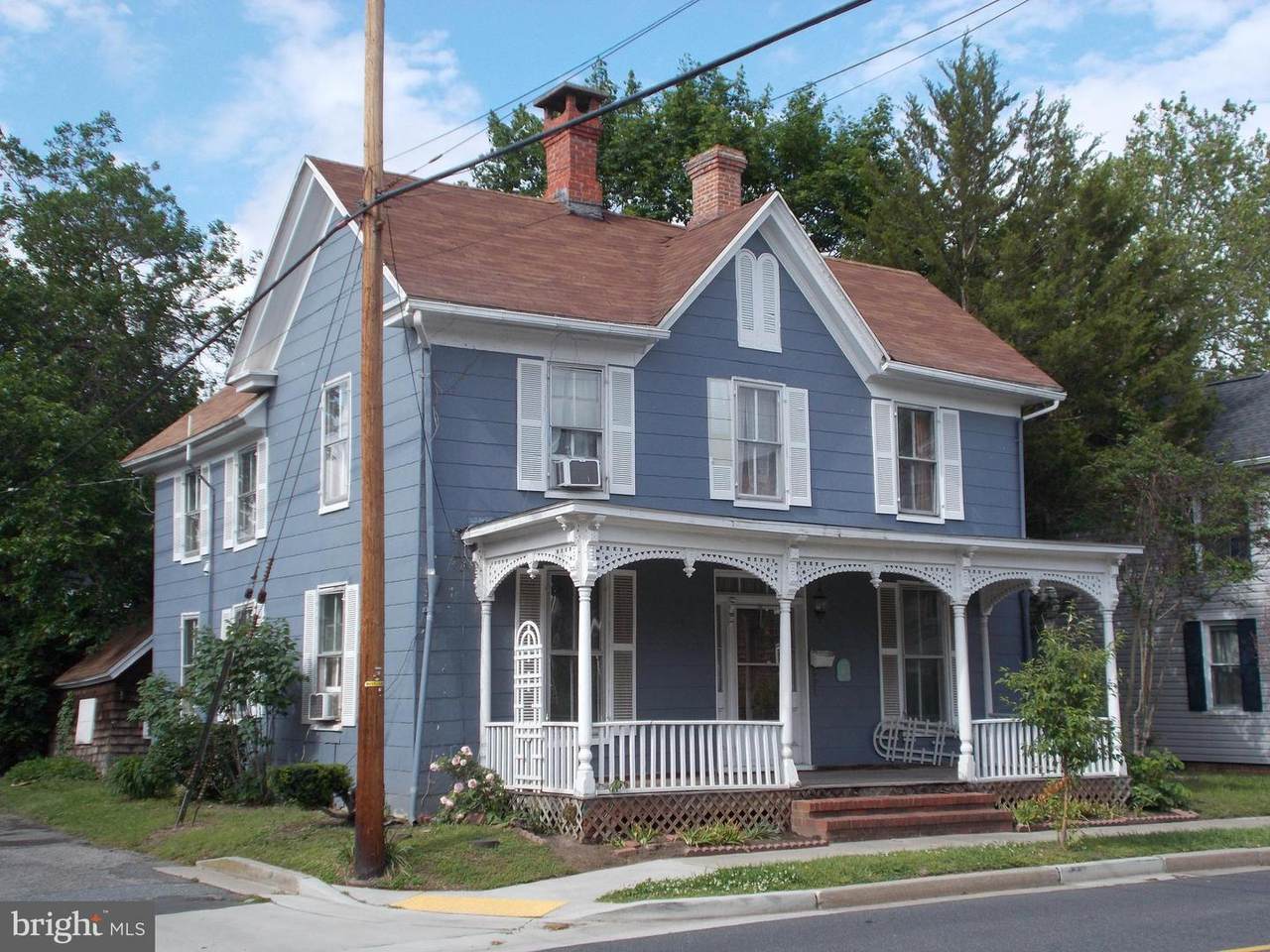 601 Goldsborough Street - Photo 1
