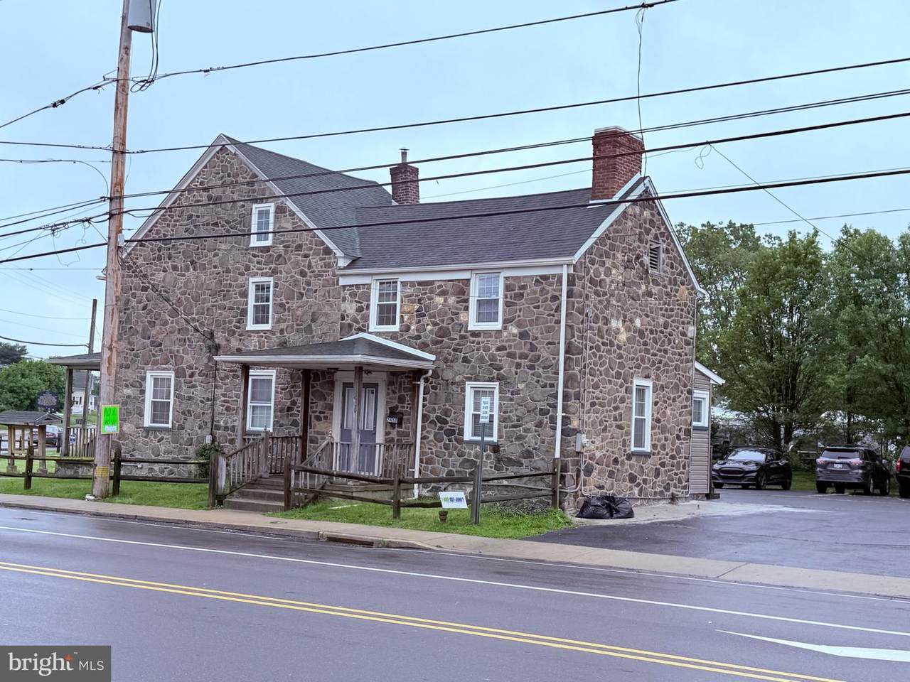 2410 Chichester Avenue - Photo 1