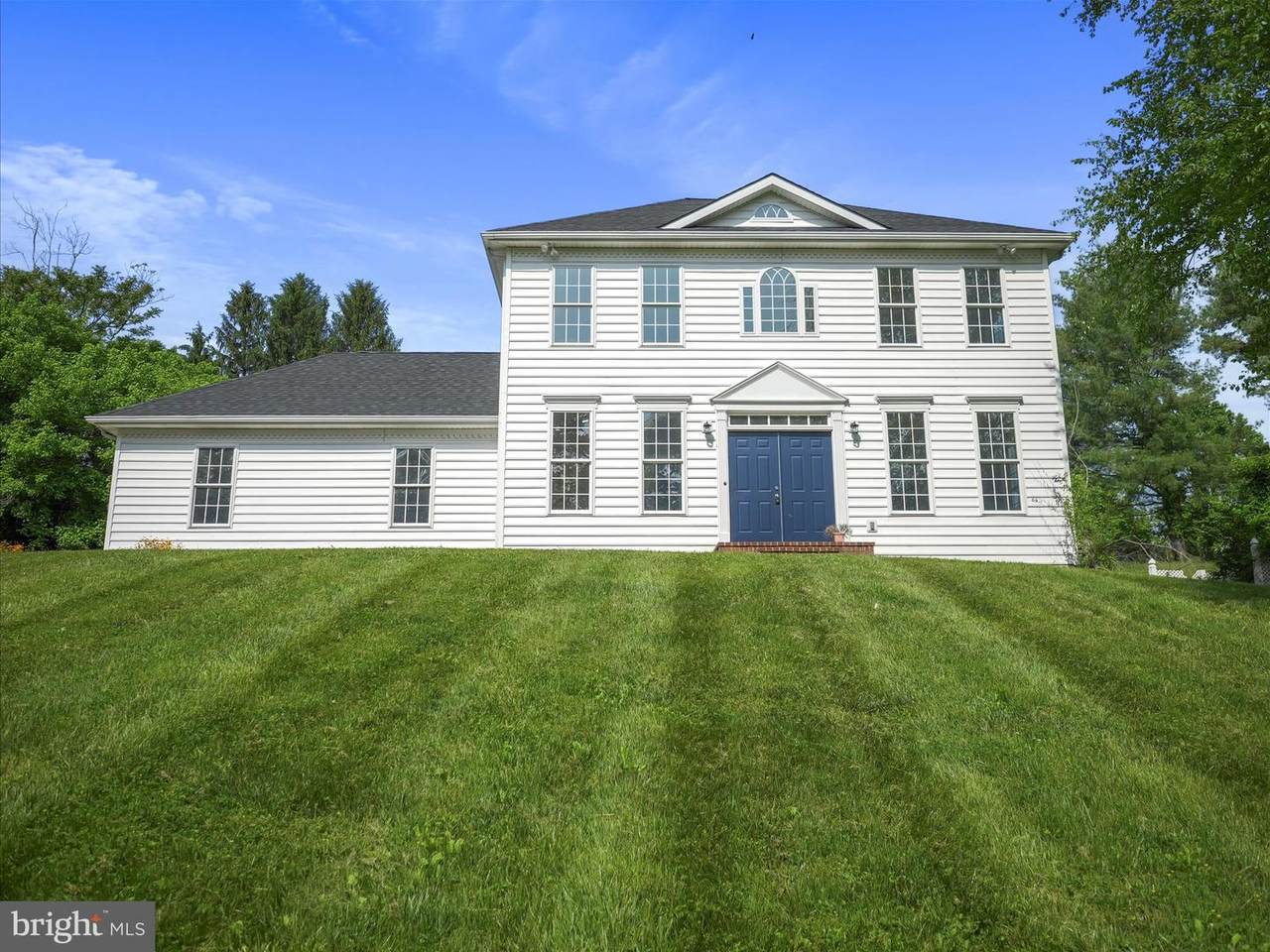 526 Colston Drive - Photo 1
