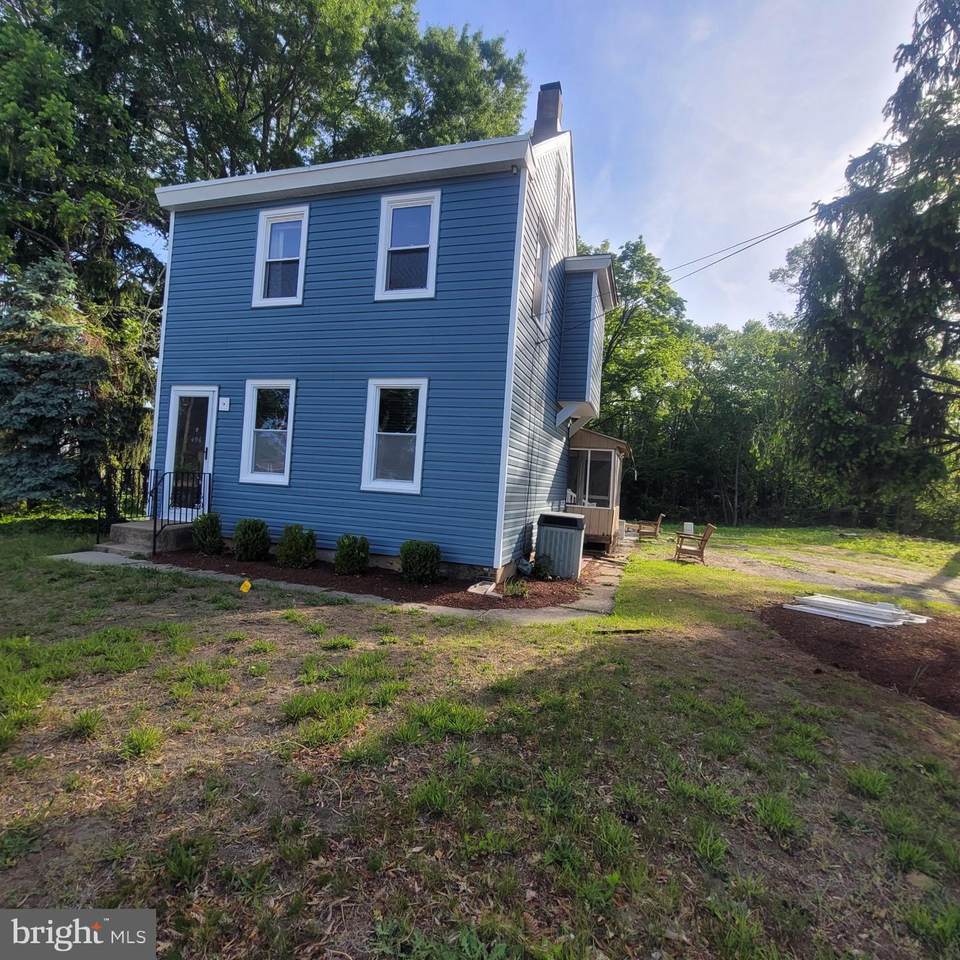 496 Delaware Avenue - Photo 1