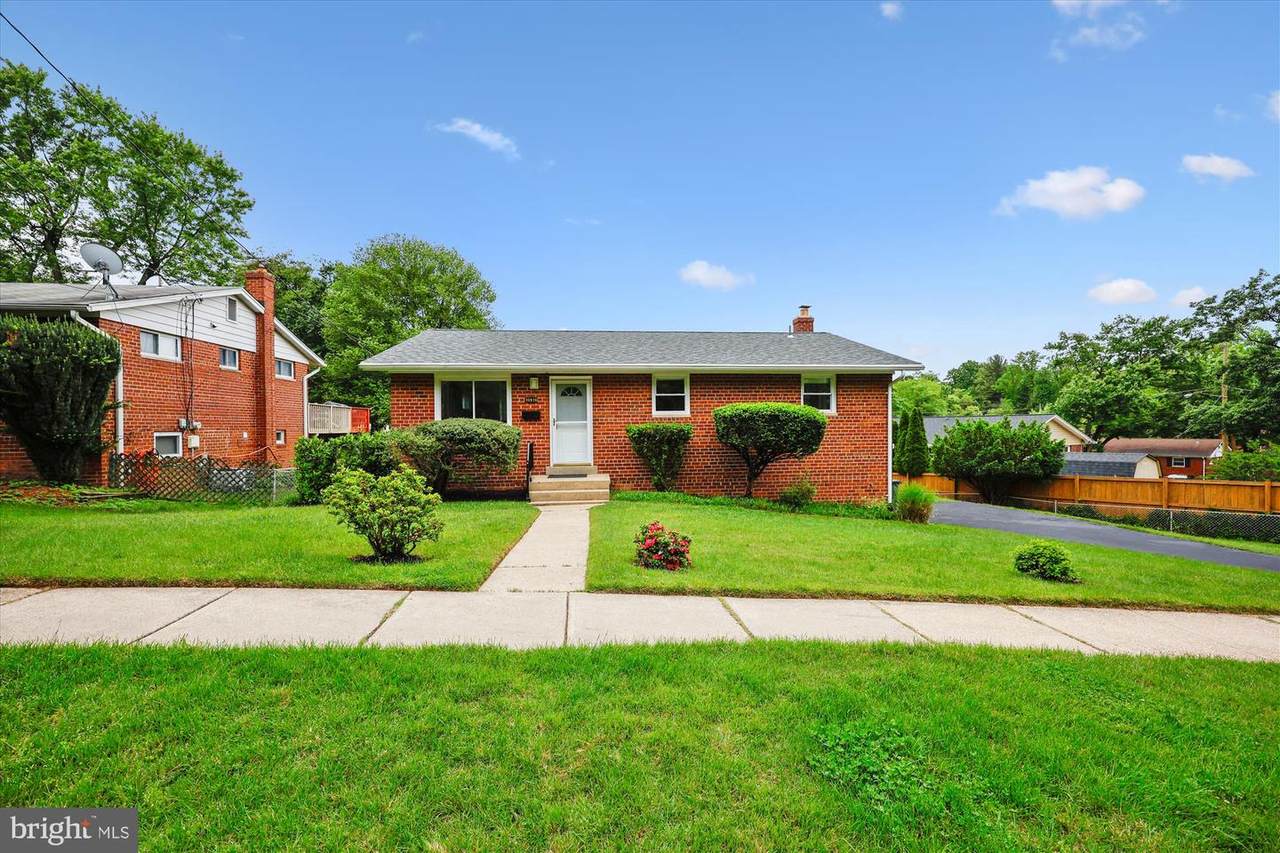 10916 Lombardy Road - Photo 1