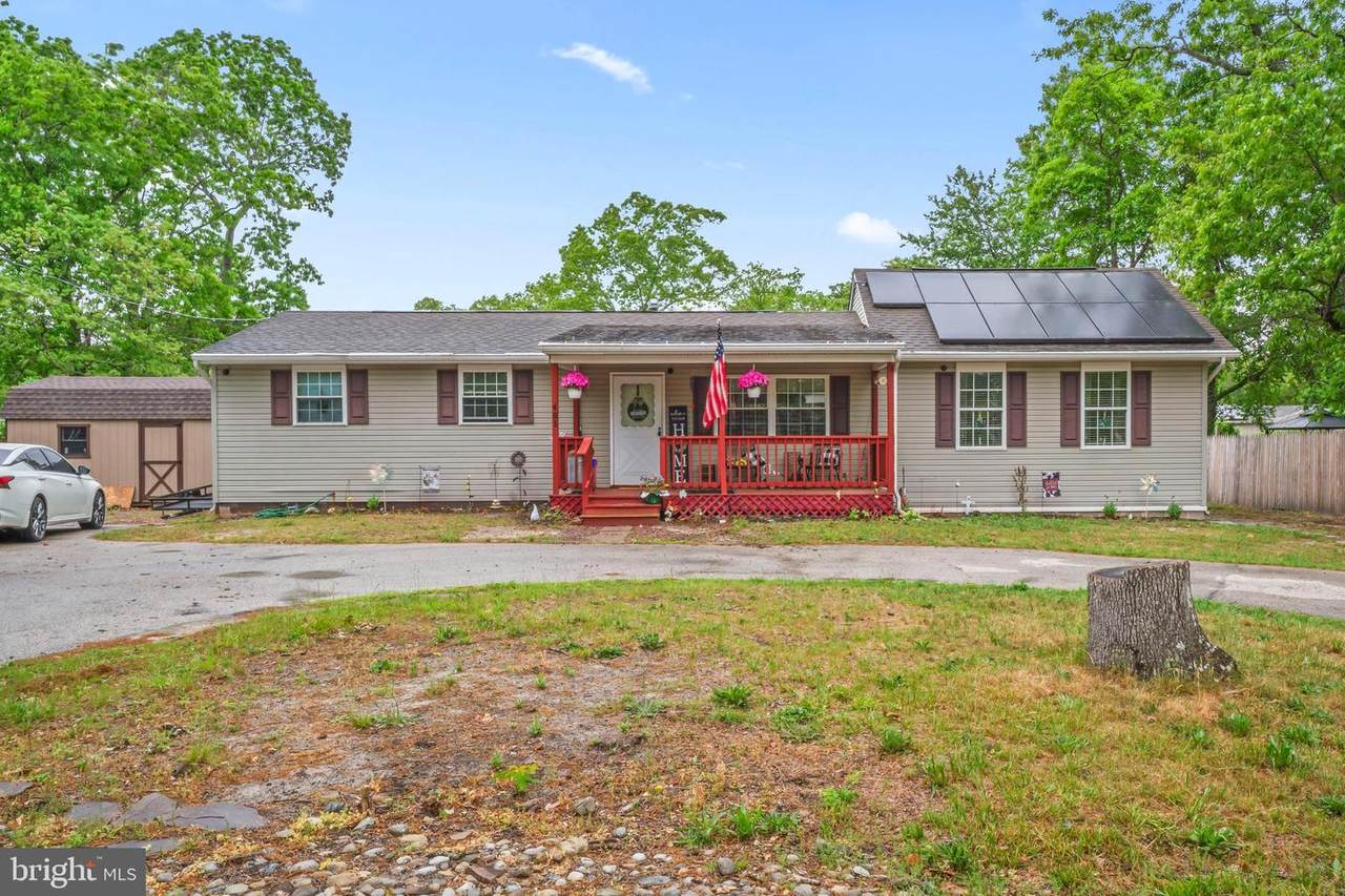 403 Wiltshire Terrace - Photo 1