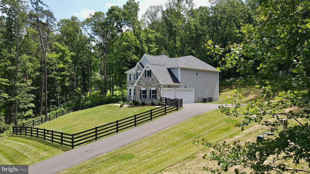 254 Whistlewood Lane - Photo 1