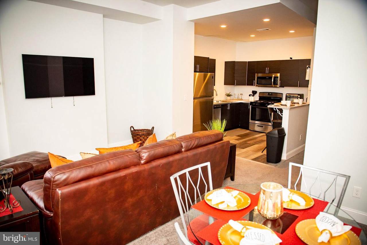 343 Robert Street - Photo 1