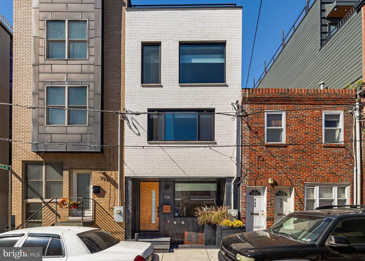 726 Hicks Street - Photo 1