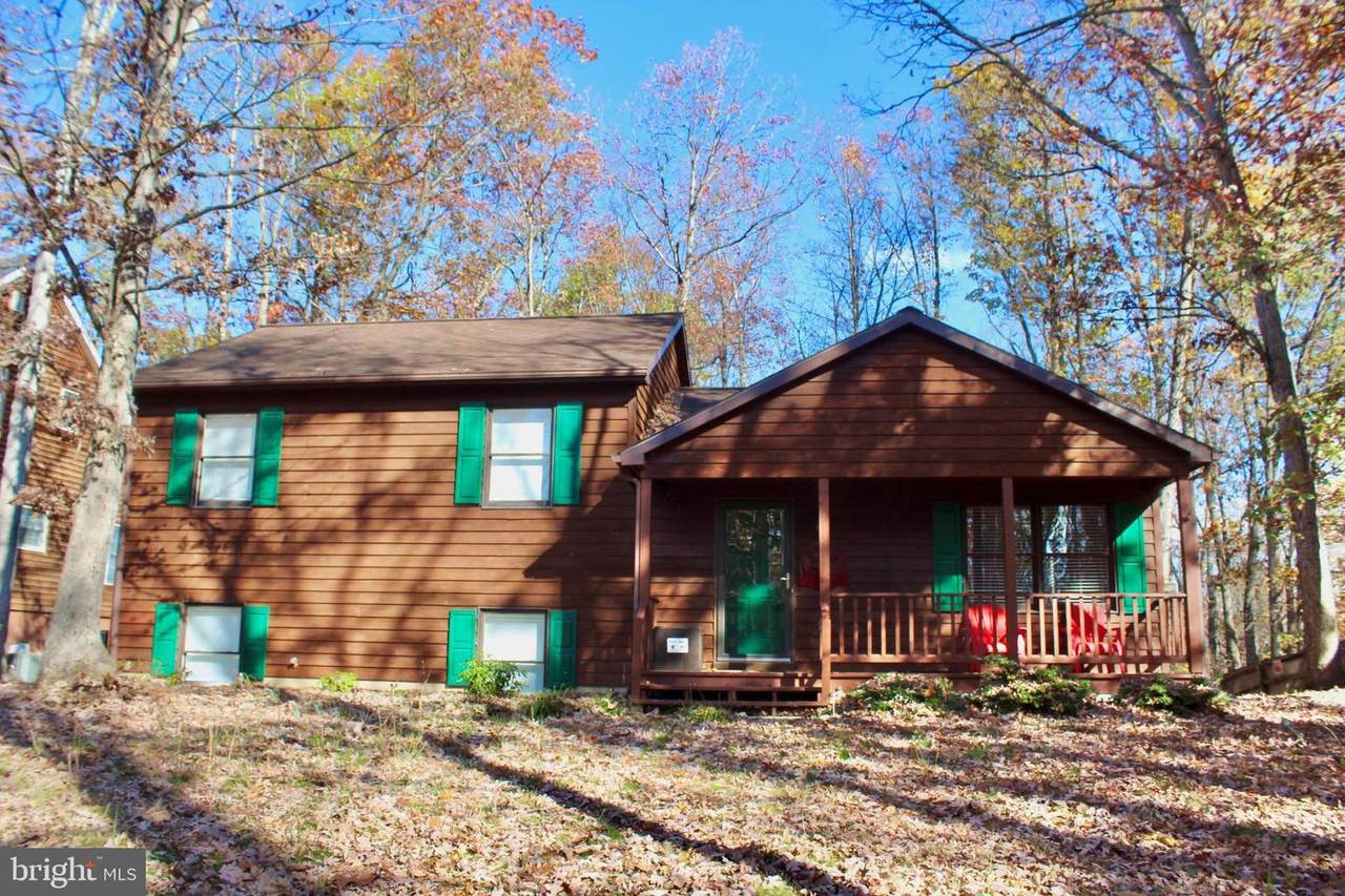 206 Pleasant Lane - Photo 1