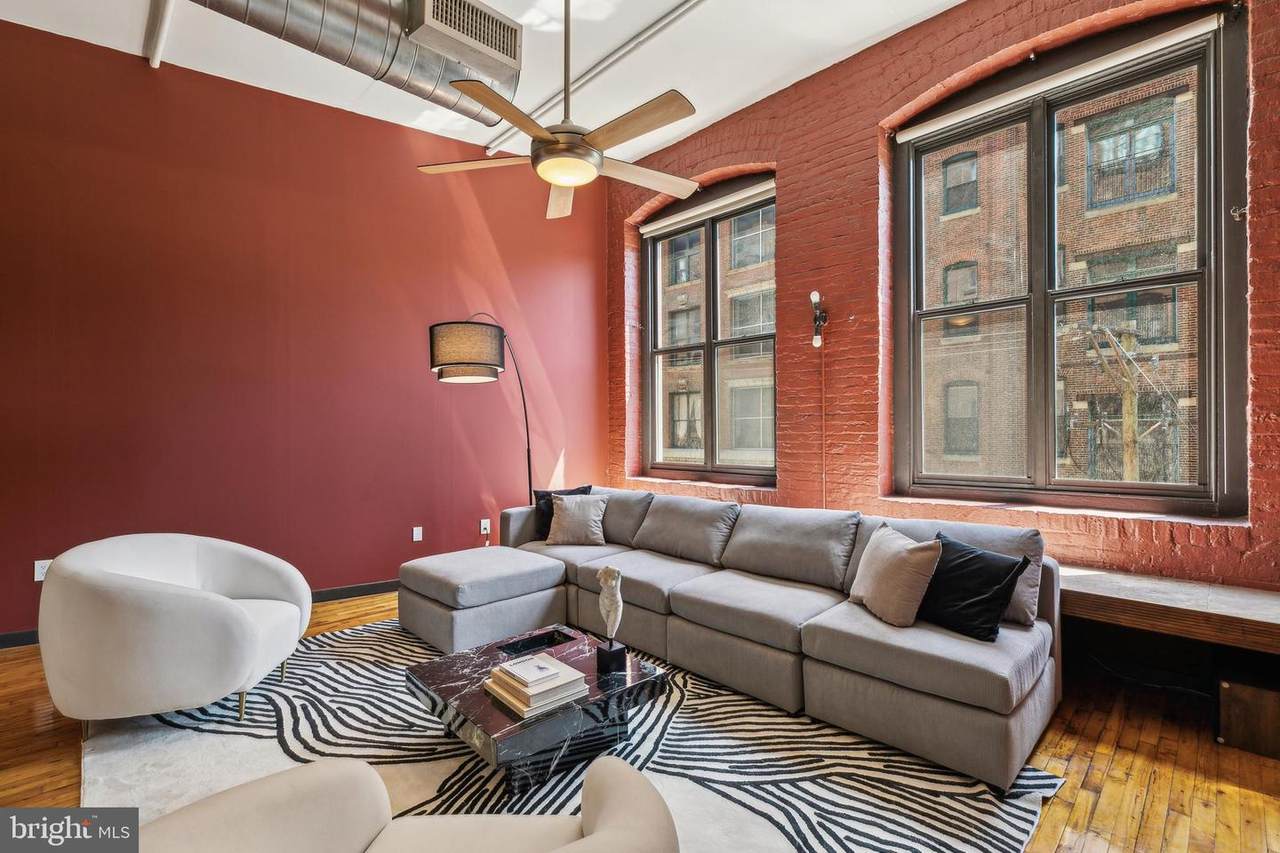 428 13TH Street - Photo 1