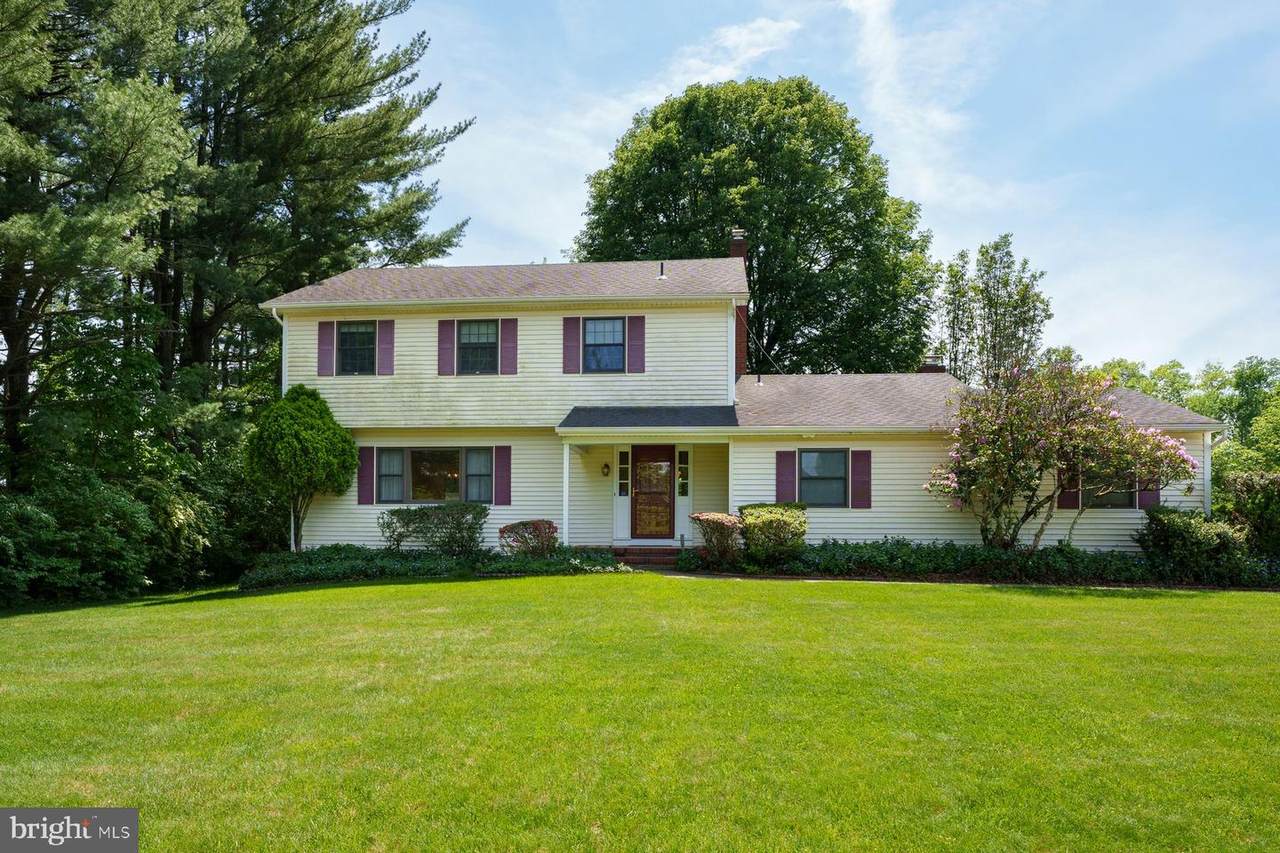 132 Fairfield Road - Photo 1
