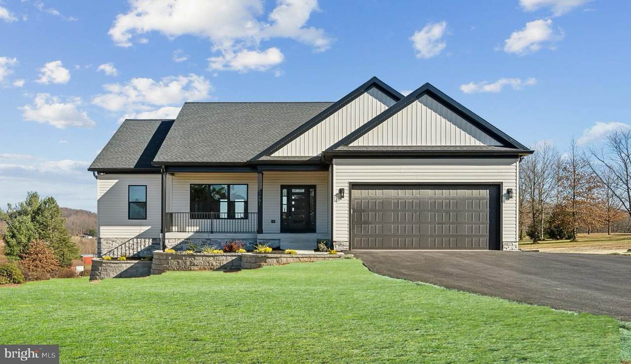 3651 Hanover Pike - Photo 1