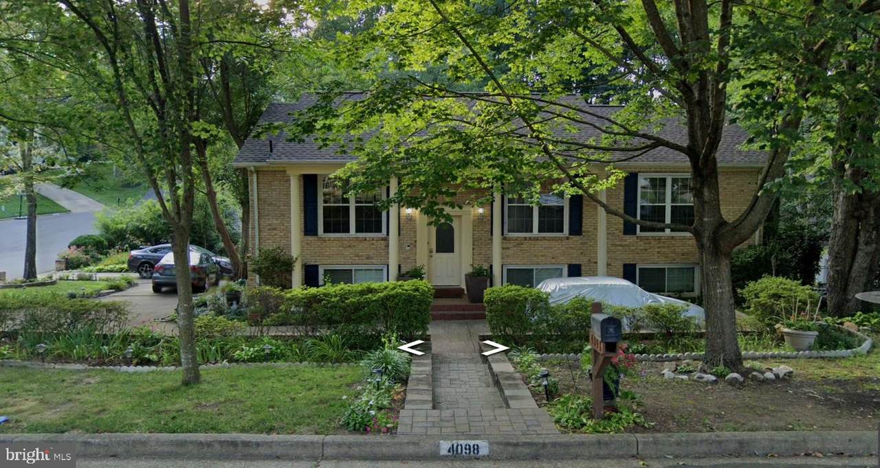 4098 Camelot - Photo 1