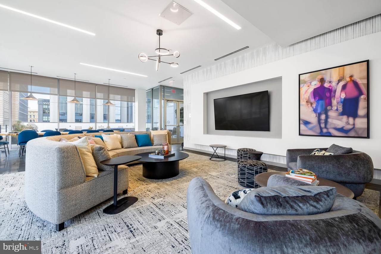 1125 Sansom Street - Photo 1