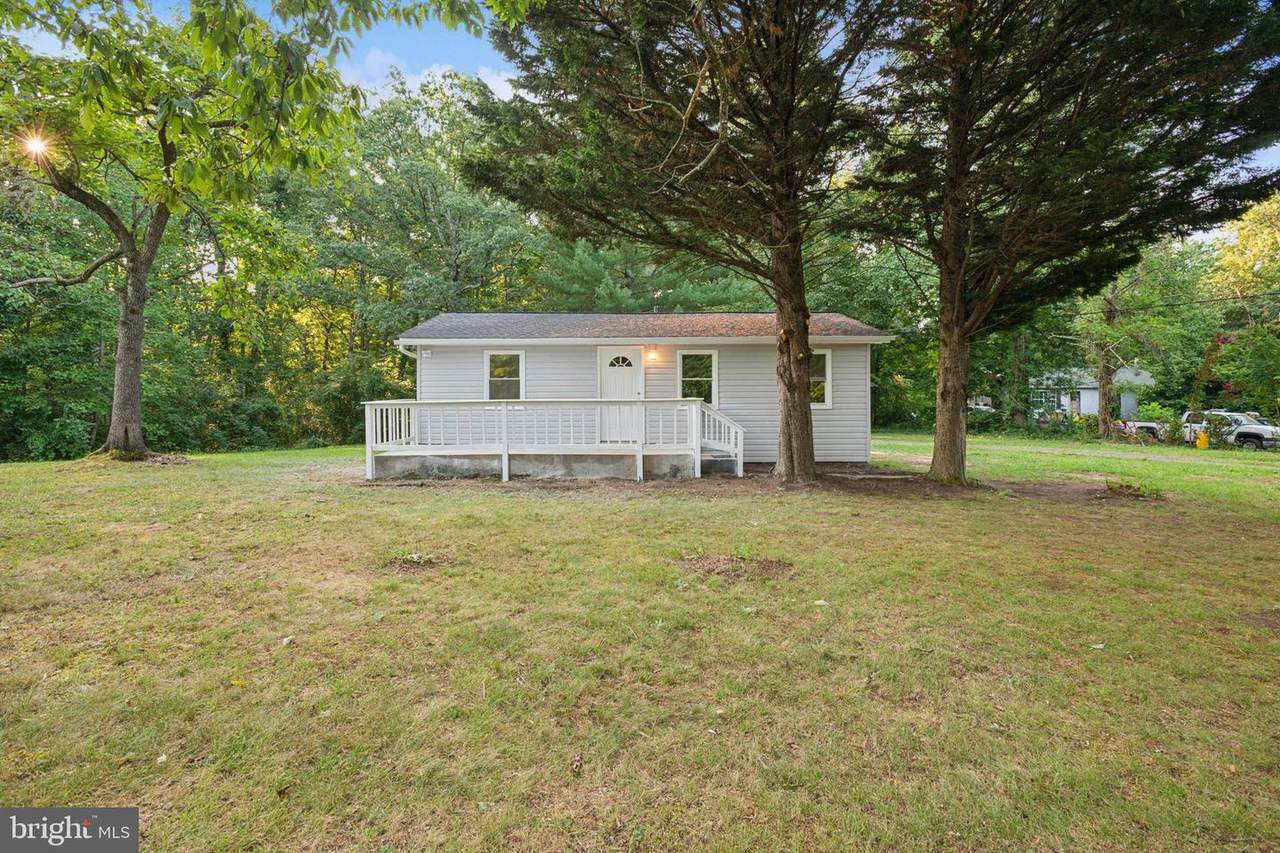 10443 Settle School Road - Photo 1