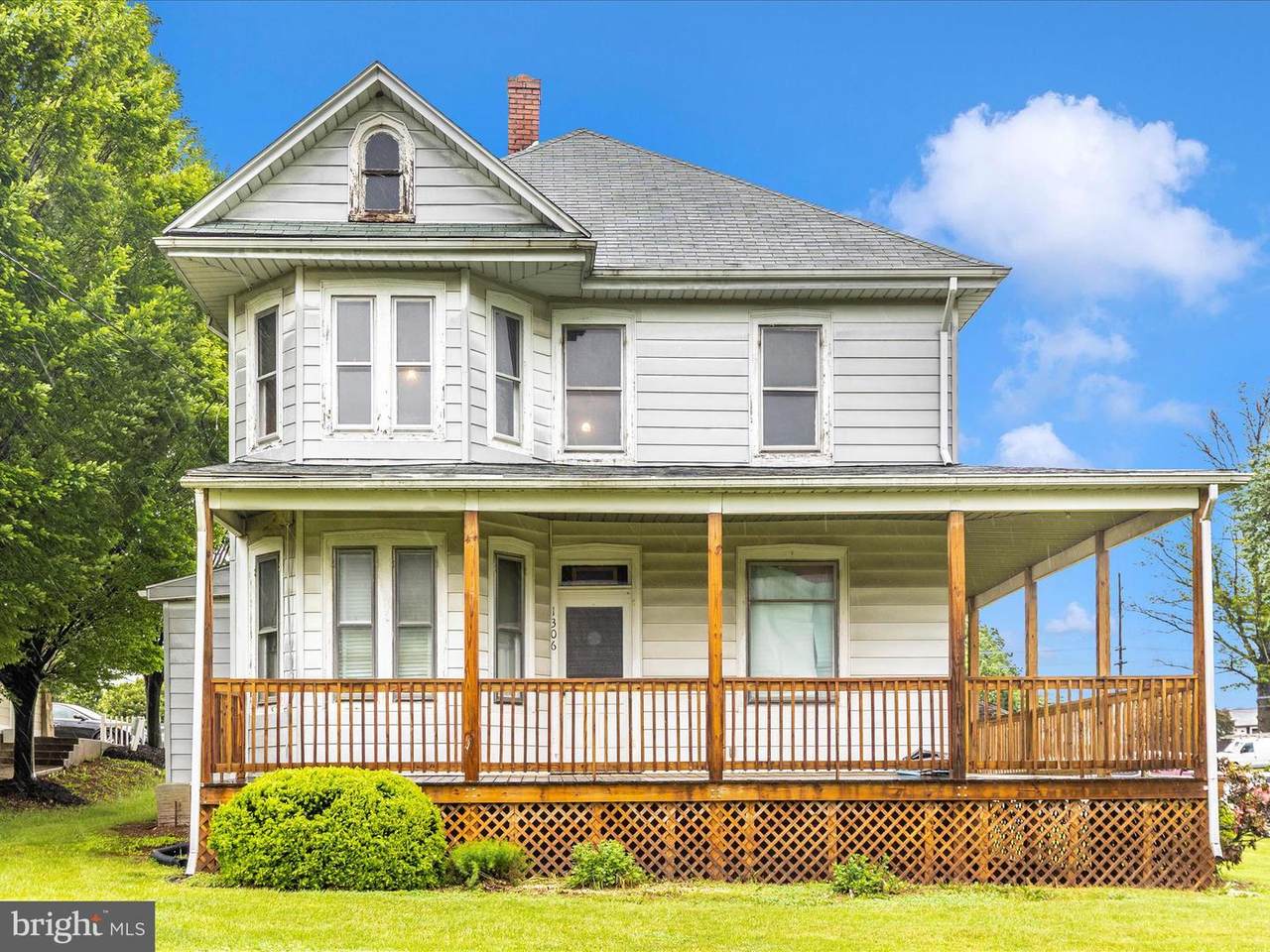 1306 Main - Photo 1