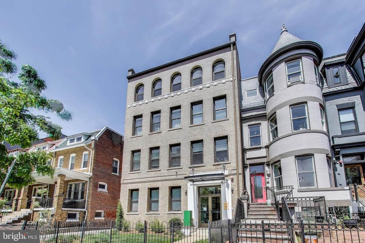 1461 Girard Street - Photo 1